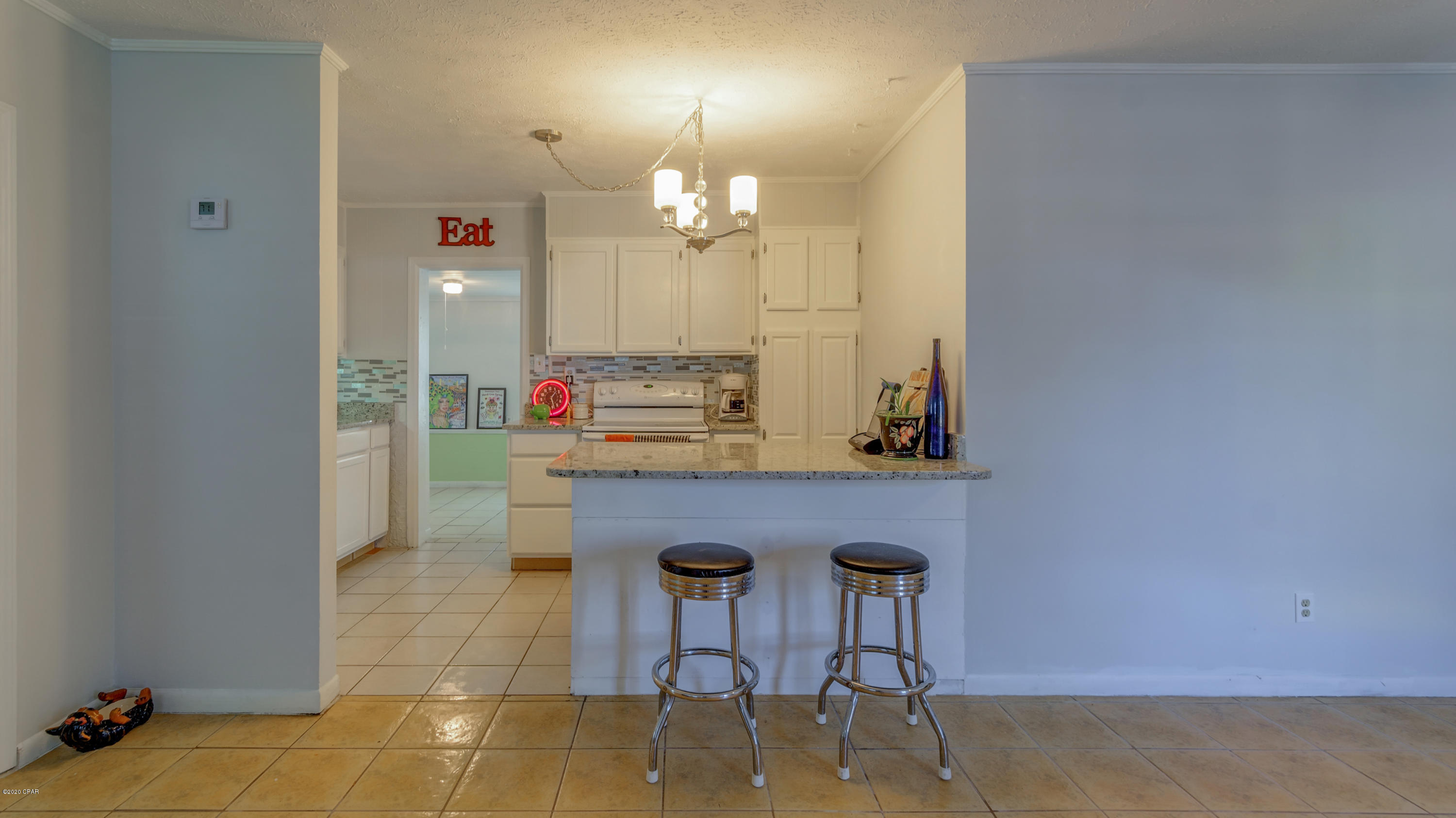 Hutchison's 1st To Bahama Bch - Commercial Sale