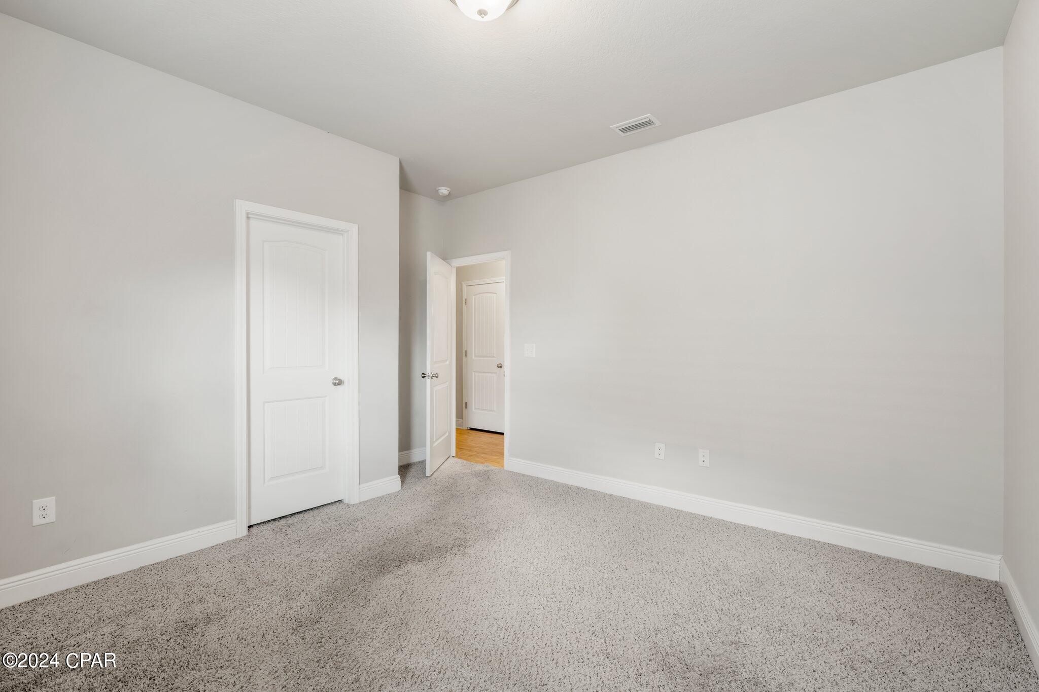 Village Of Mill Bayou/Shoreline Village Ph 1A - Residential Lease