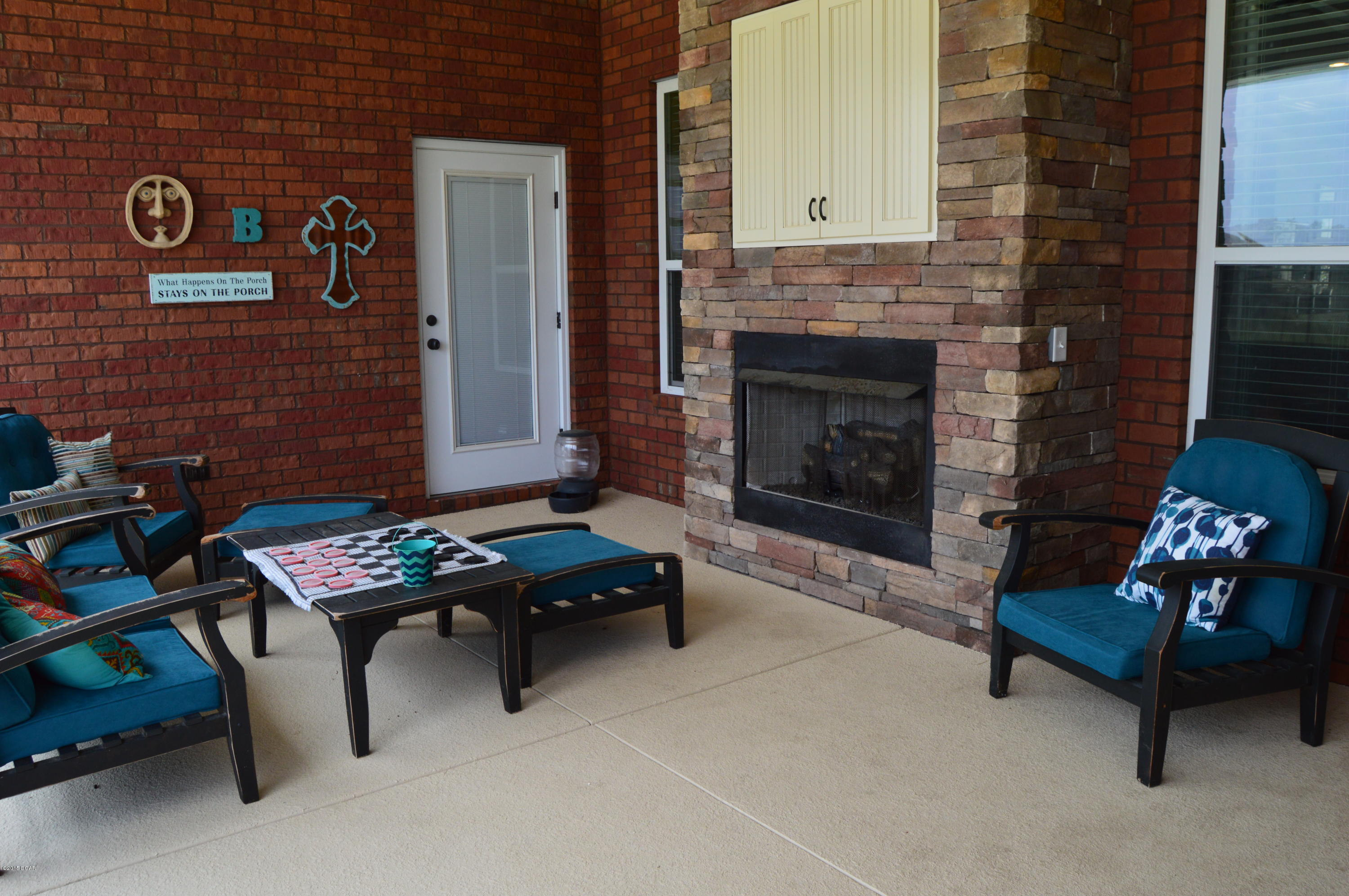 Kirkland Manor - Residential