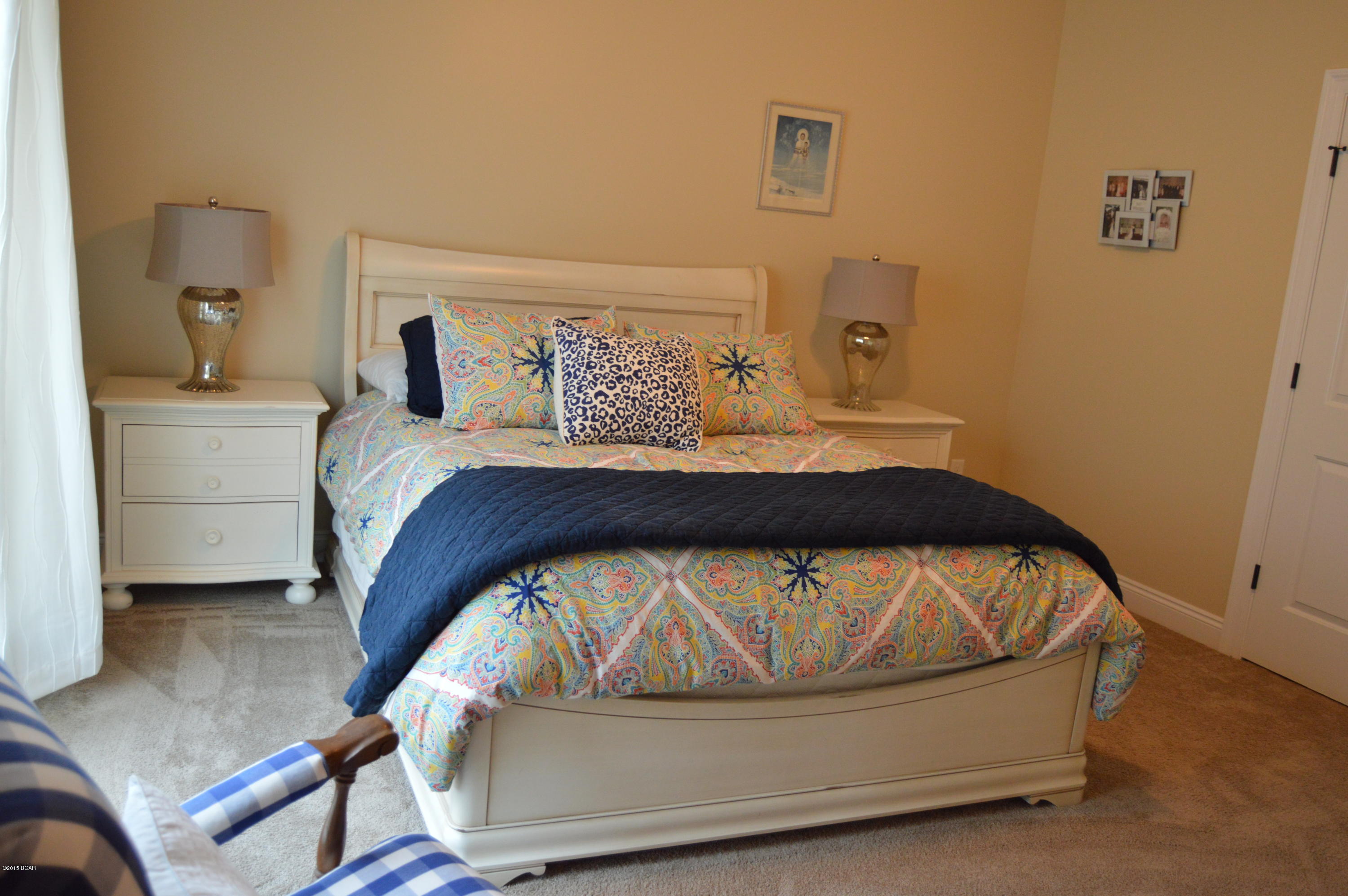 Kirkland Manor - Residential