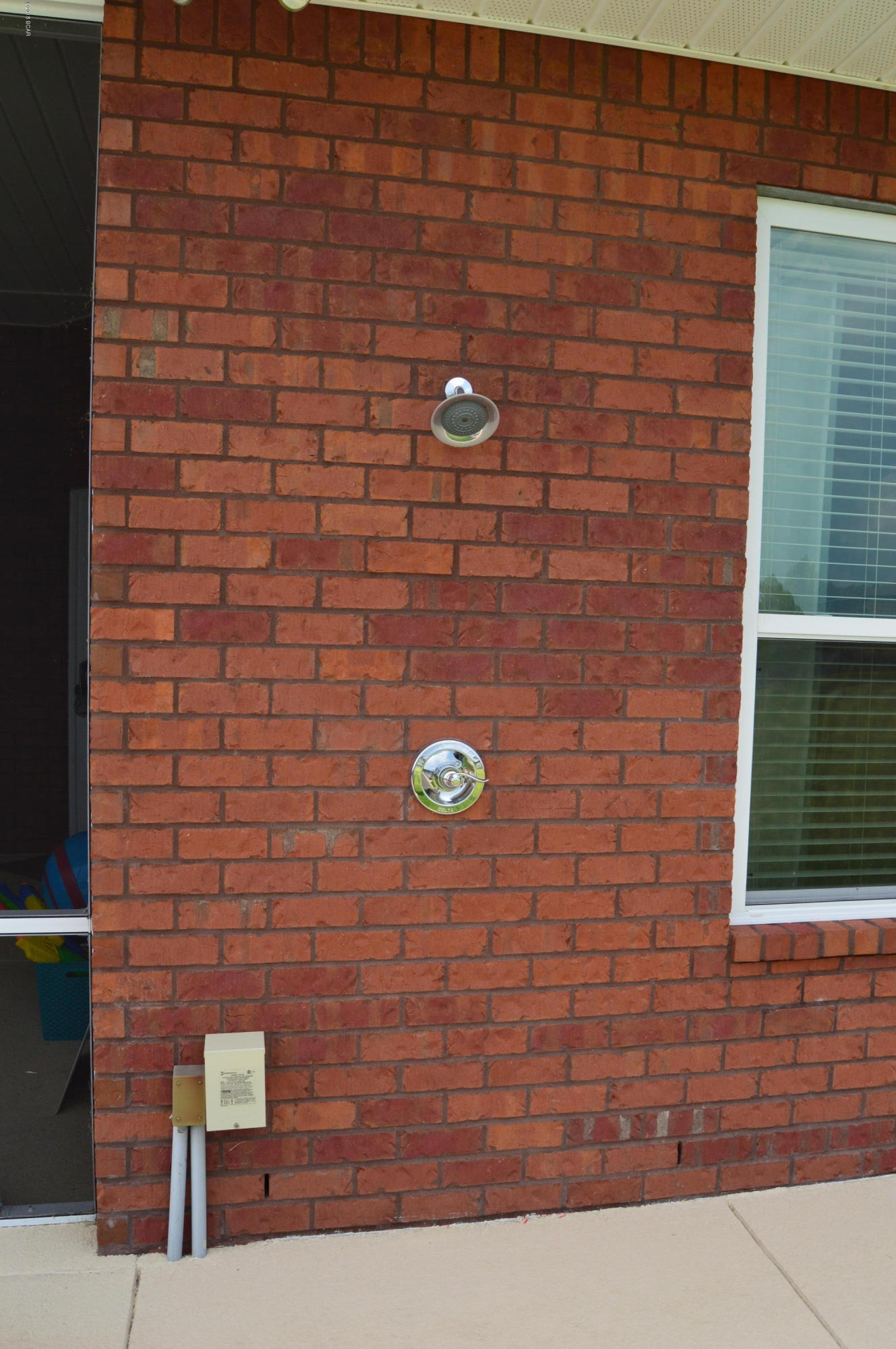 Kirkland Manor - Residential