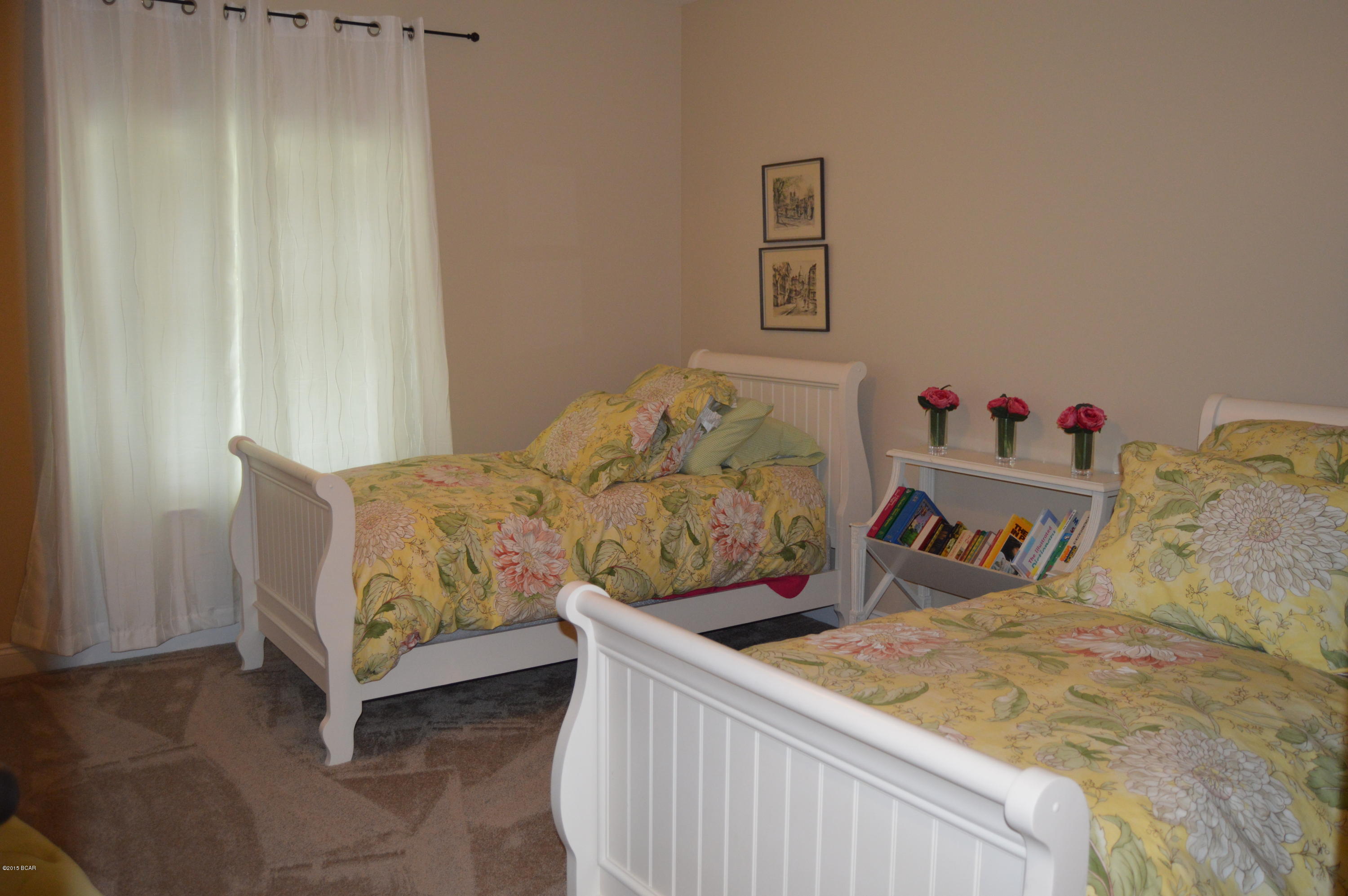 Kirkland Manor - Residential