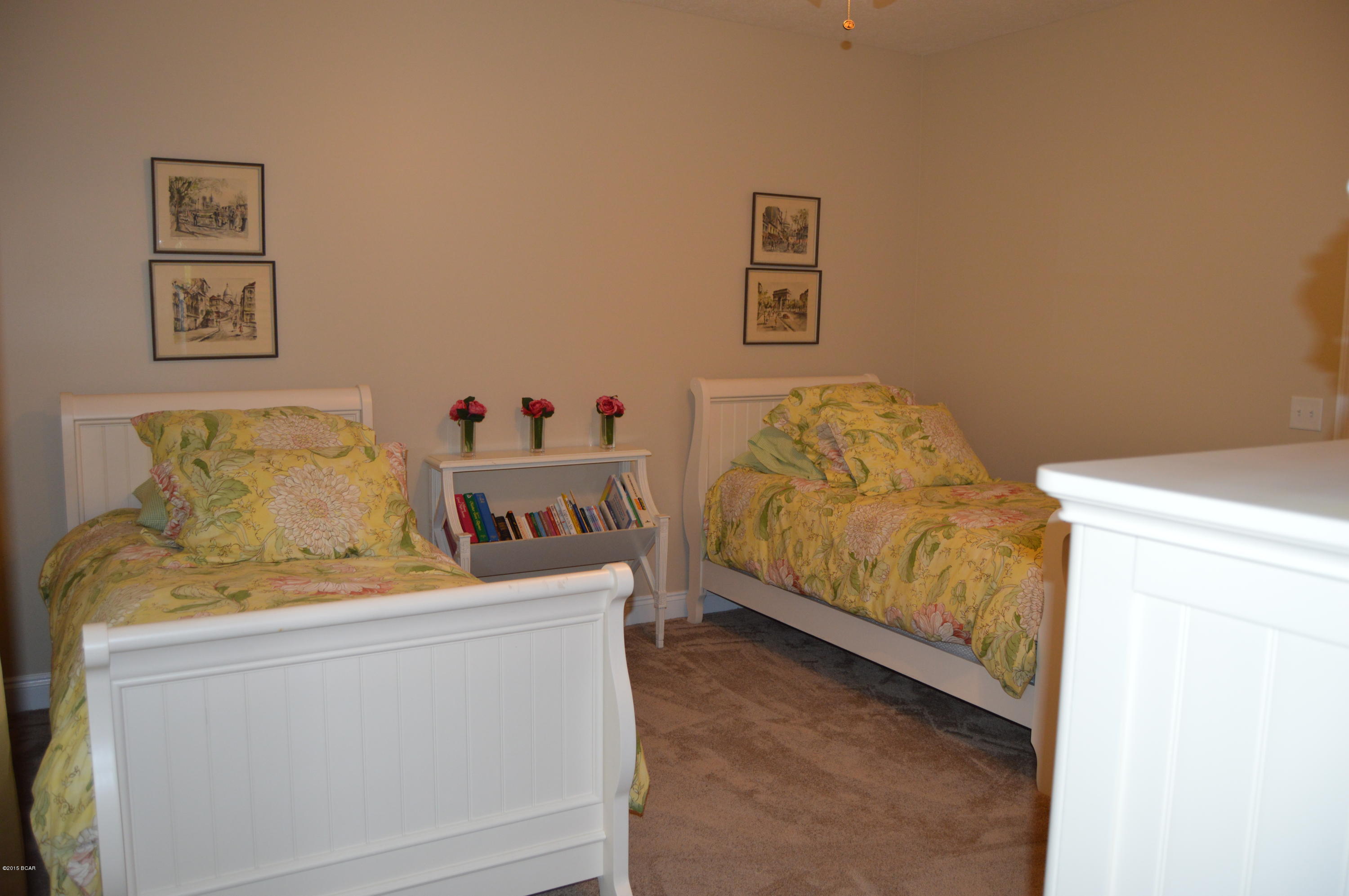 Kirkland Manor - Residential