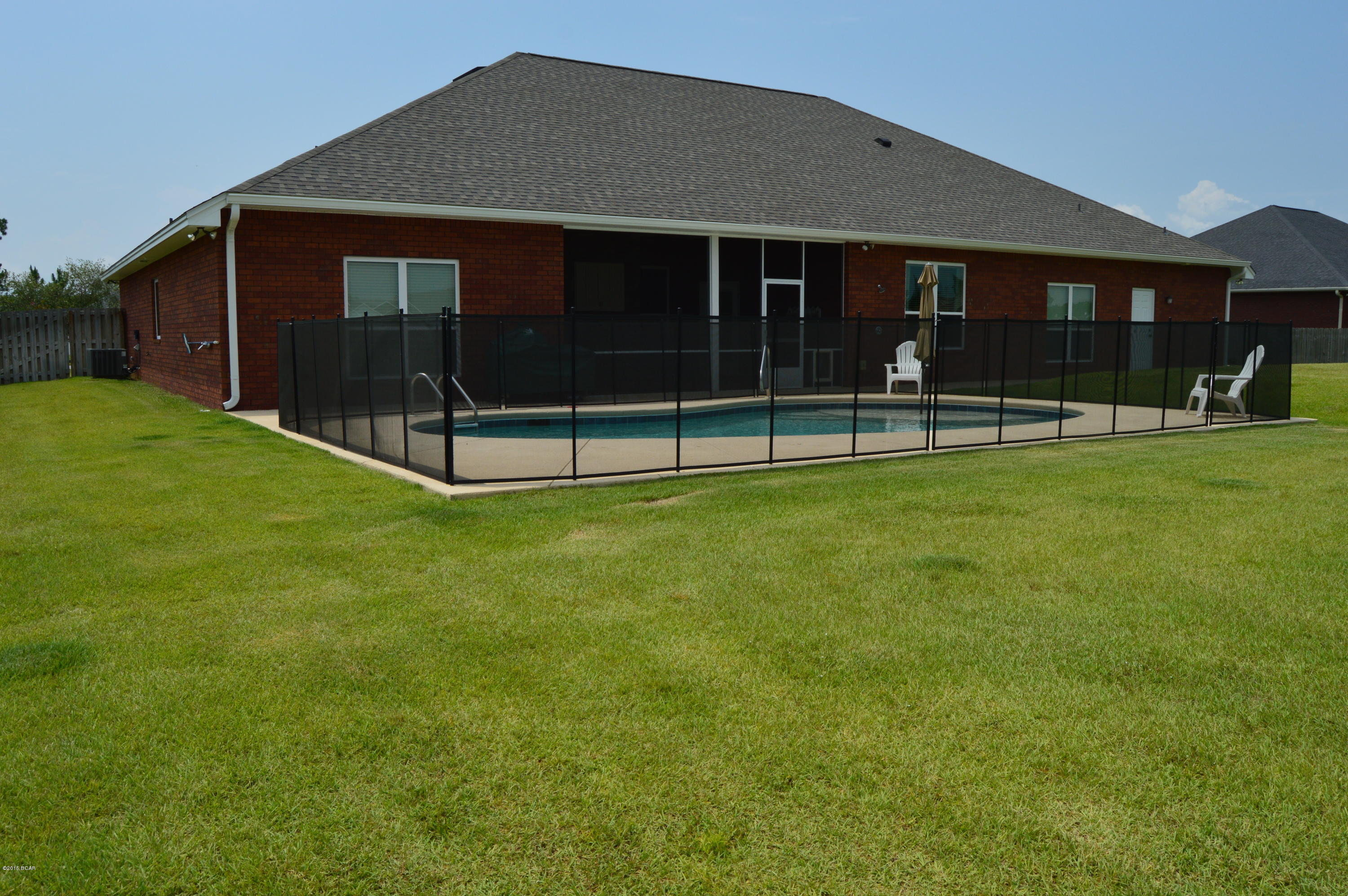 Kirkland Manor - Residential