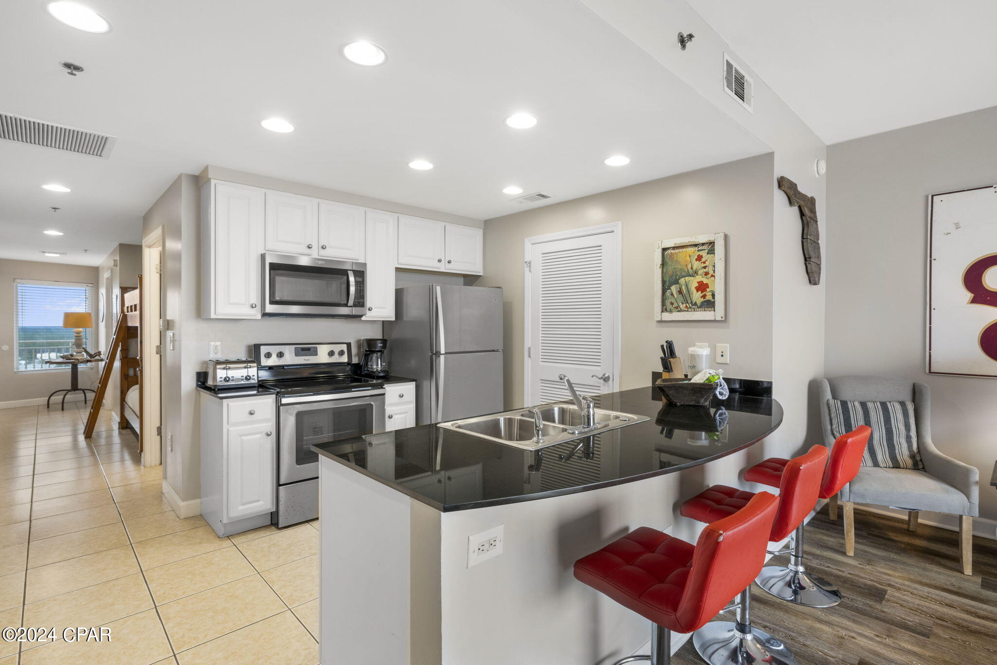 Panama City Beach, Florida 32413, United States, 1 Bedroom Bedrooms, ,2 BathroomsBathrooms,Residential,Pending,66758