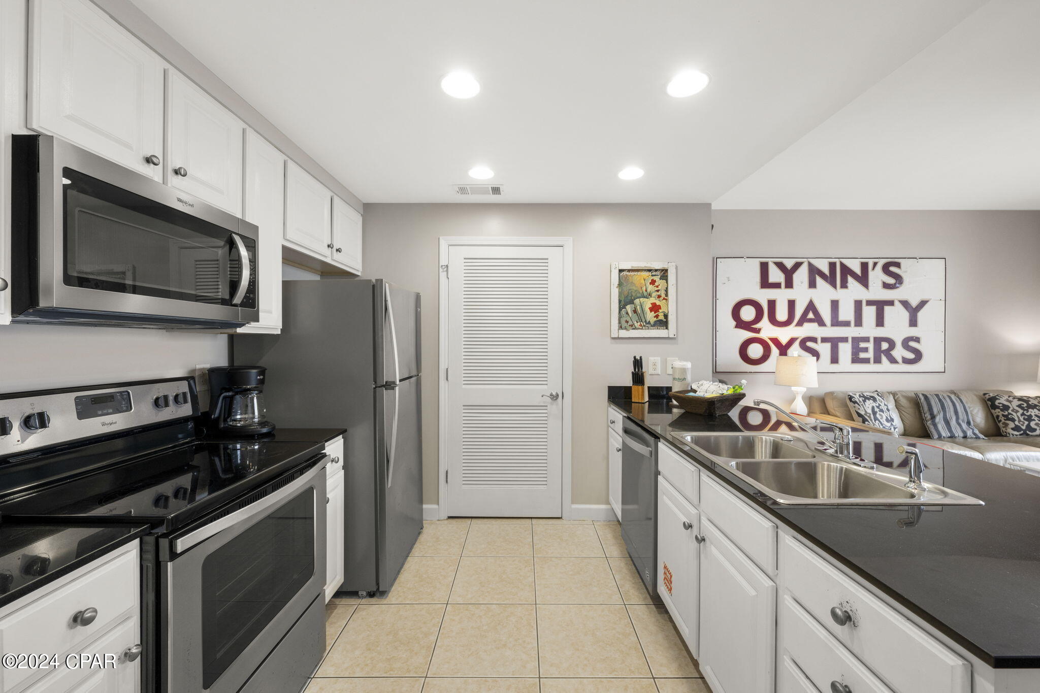 Panama City Beach, Florida 32413, United States, 1 Bedroom Bedrooms, ,2 BathroomsBathrooms,Residential,Pending,66758