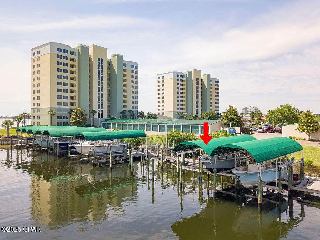 Hibiscus By The Bay - Residential