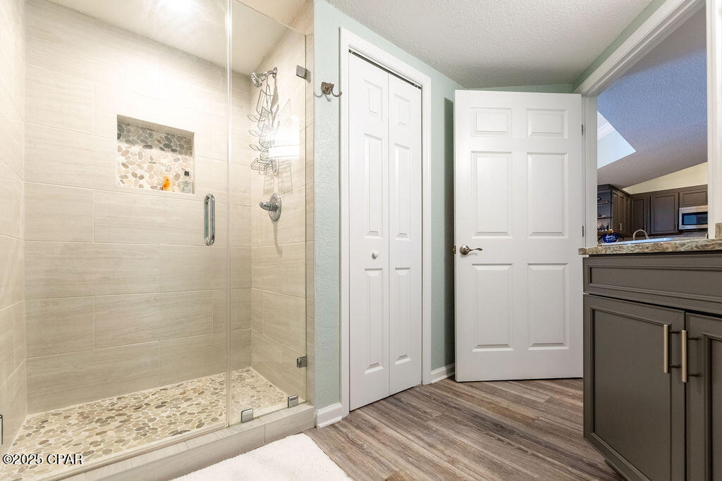 Hibiscus By The Bay - Residential