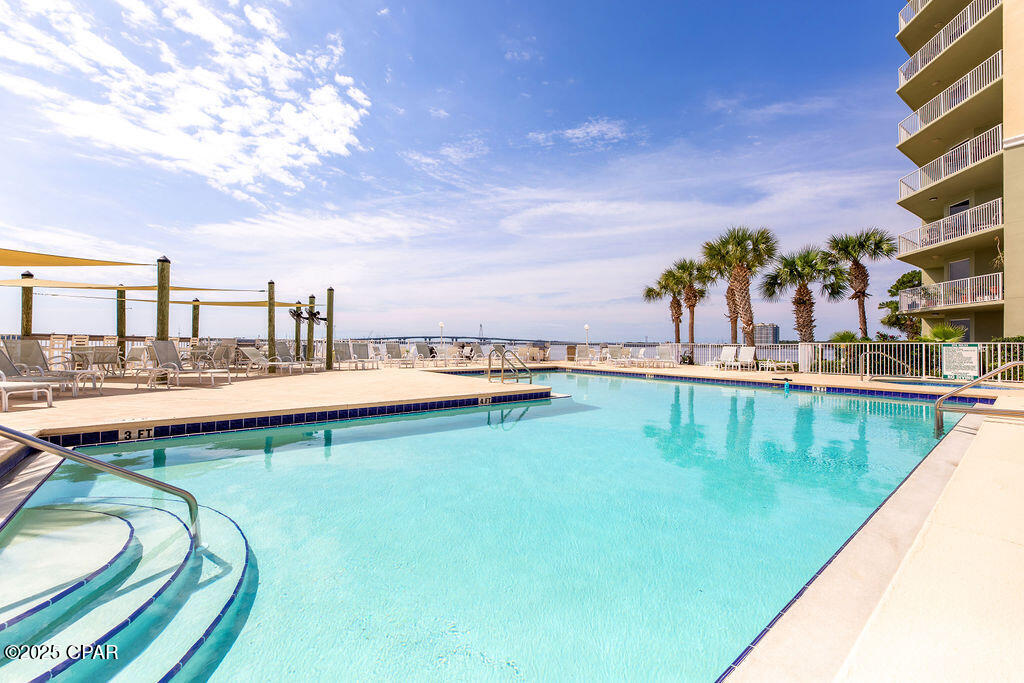 Hibiscus By The Bay - Residential