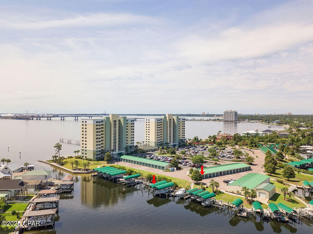 Hibiscus By The Bay - Residential