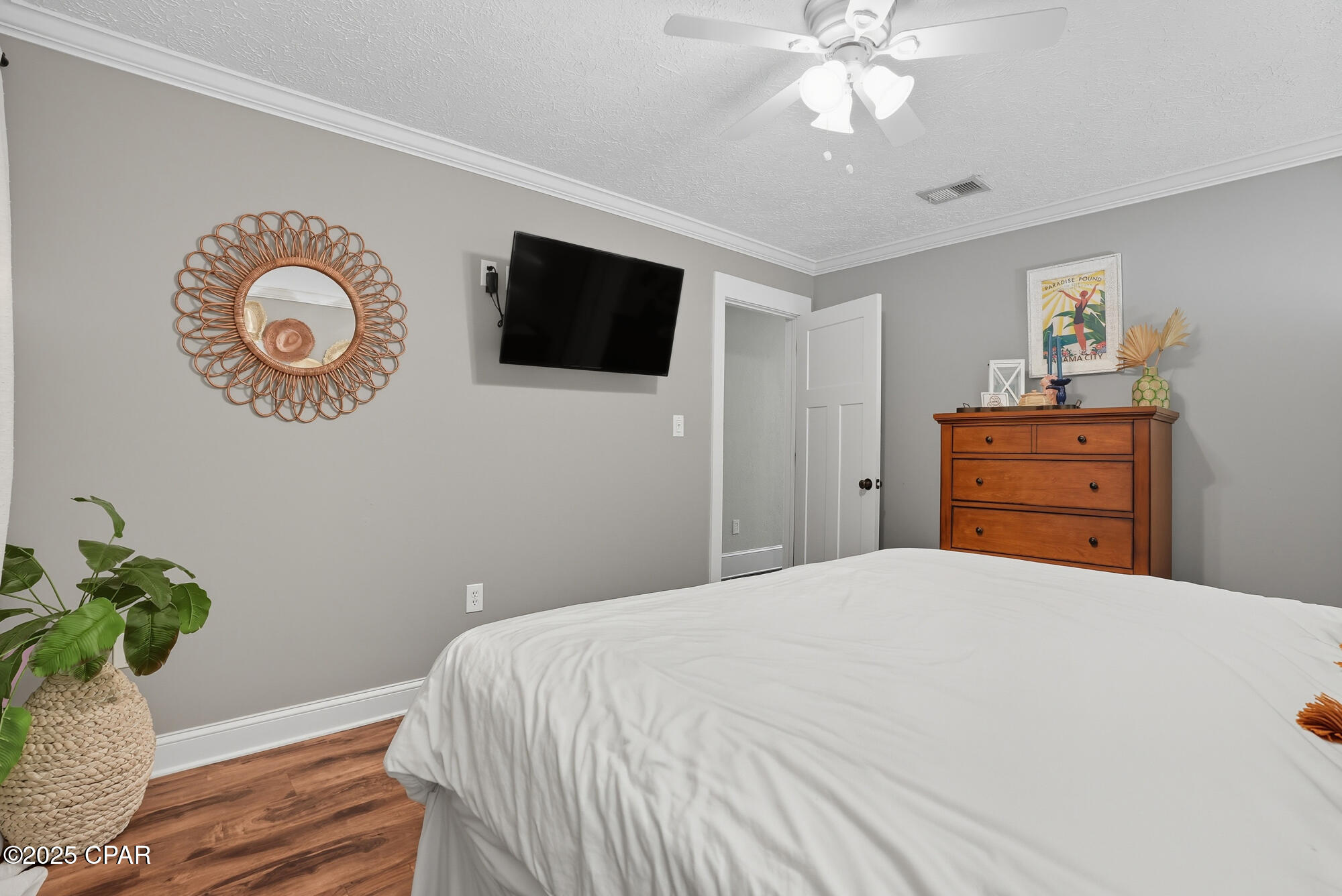 Grand Lagoon Cove Condominium - Residential