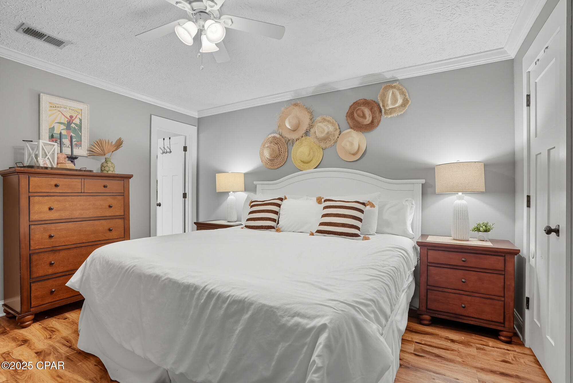 Grand Lagoon Cove Condominium - Residential