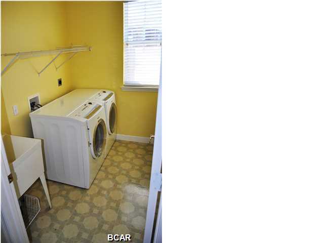 Mowat Highlands Ph VI - Residential