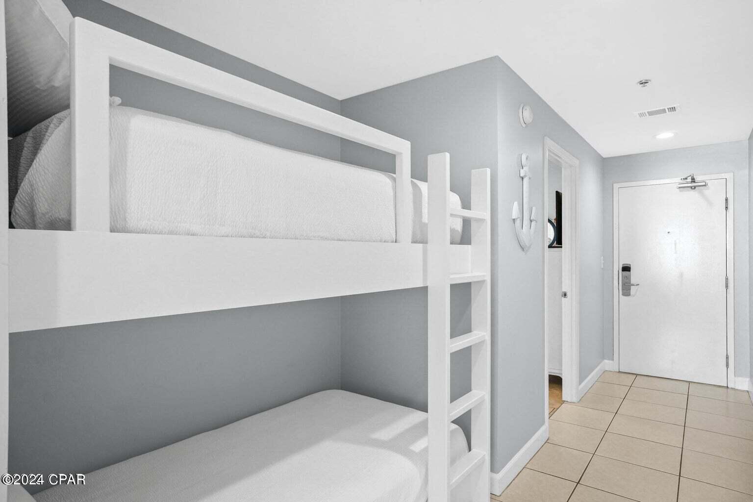 Splash Condo - Residential