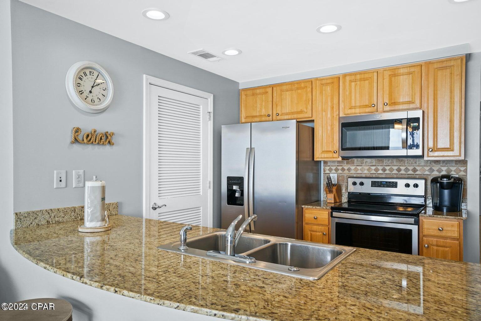 Splash Condo - Residential