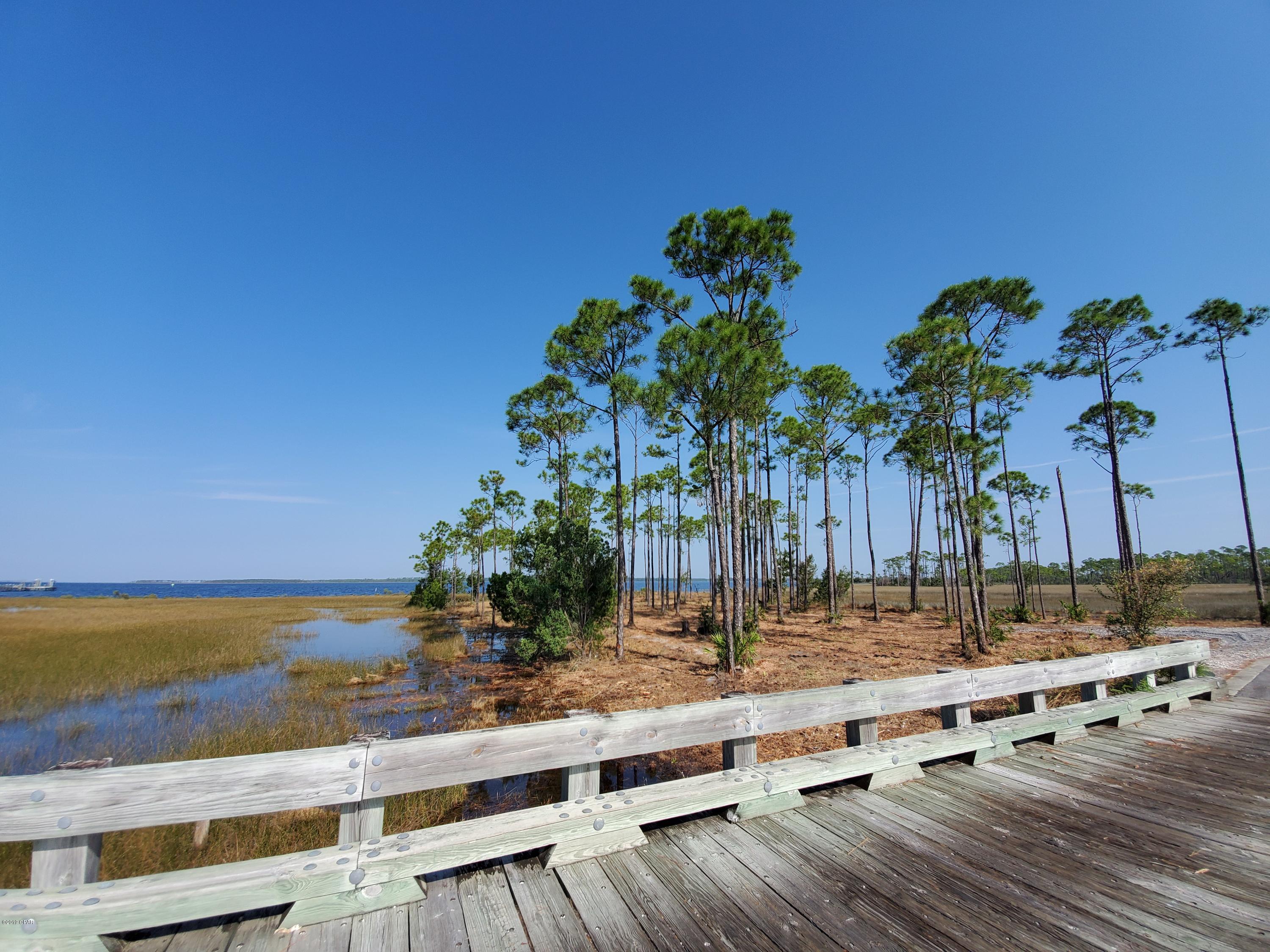 Northshore Islands - Land