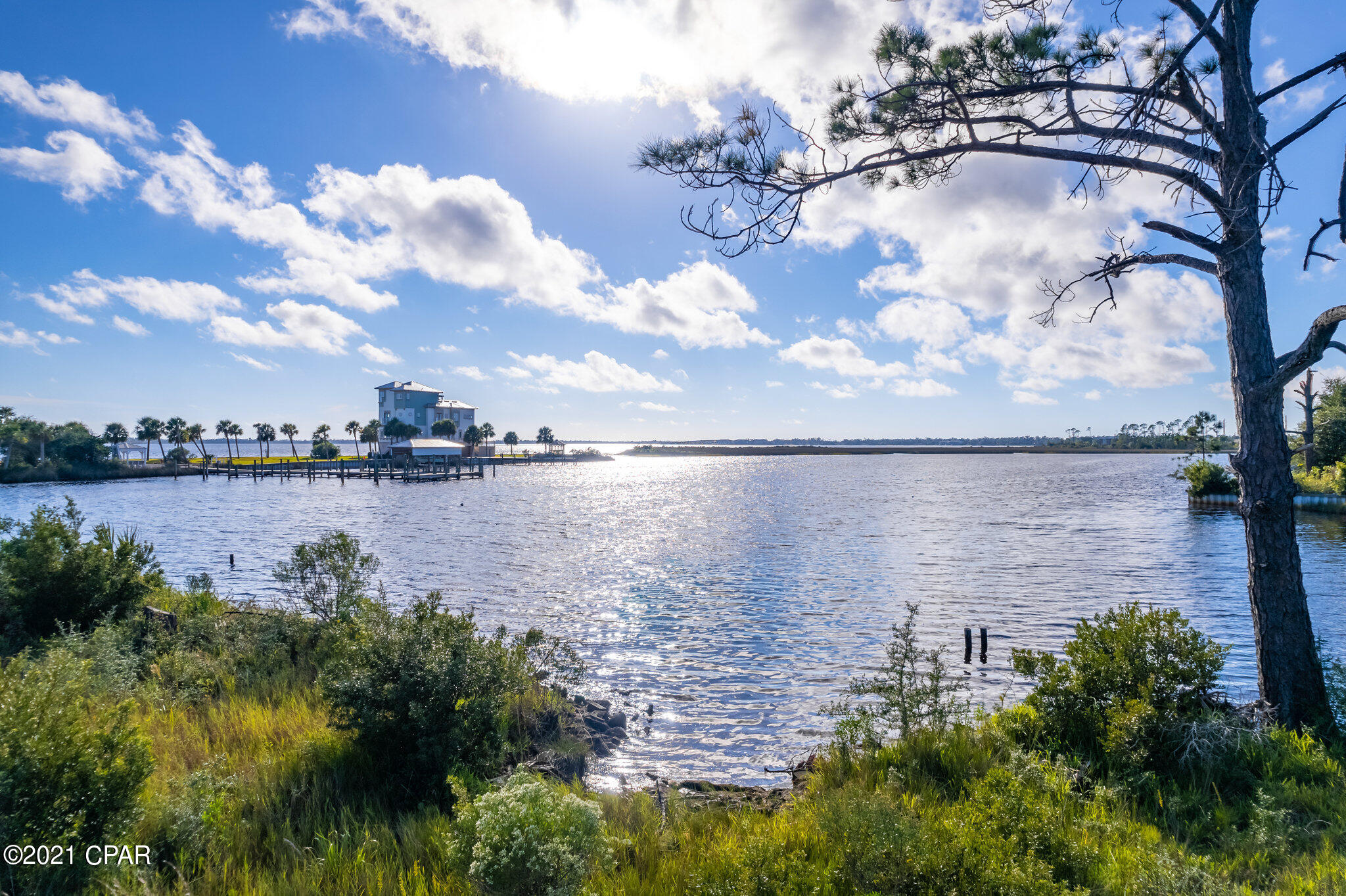 East Bay Park - Land