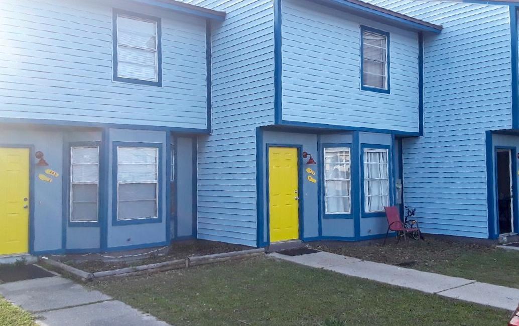 [No Recorded Subdiv] - Residential Lease