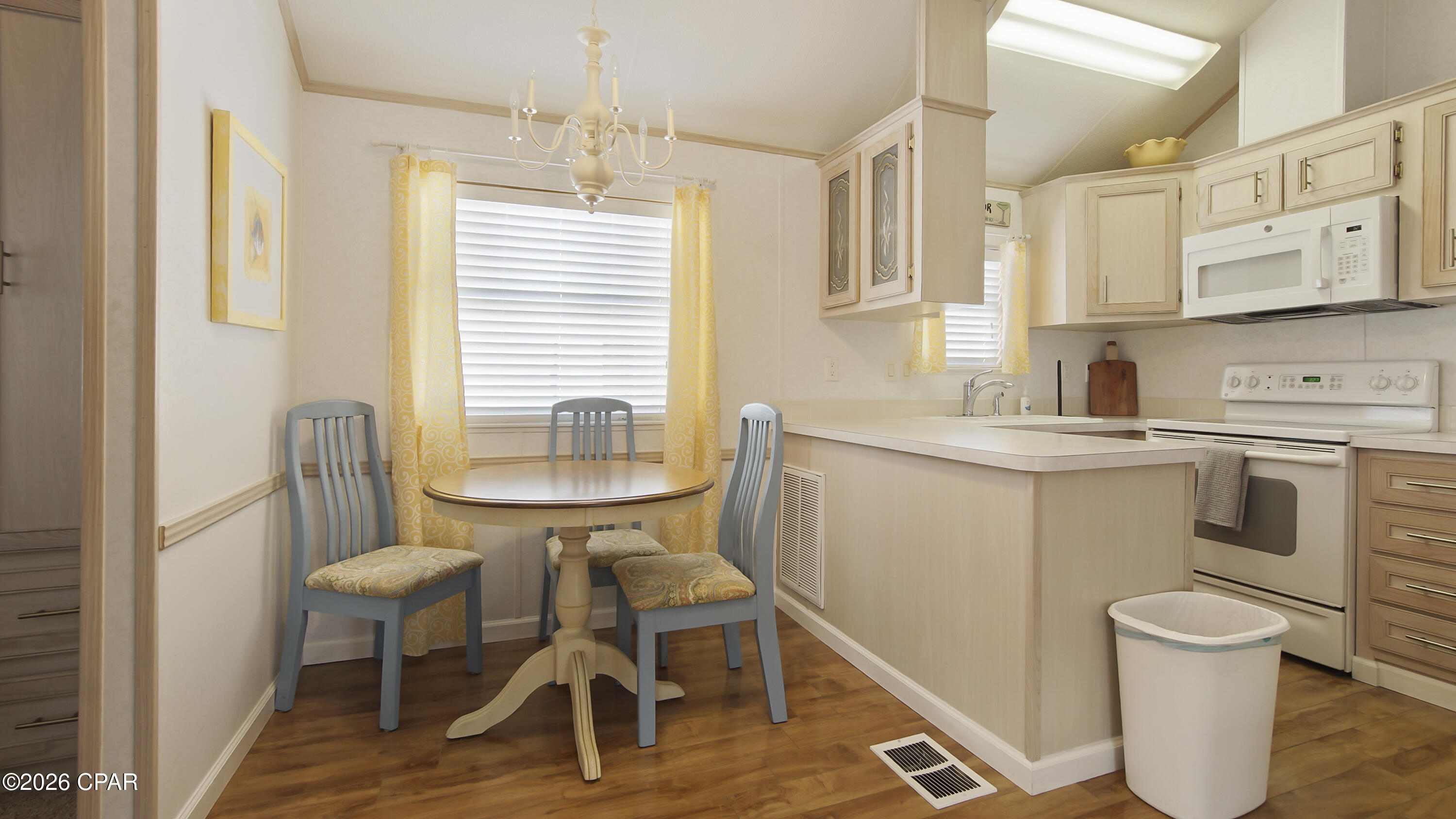 Emerald Pointe Resort - Residential