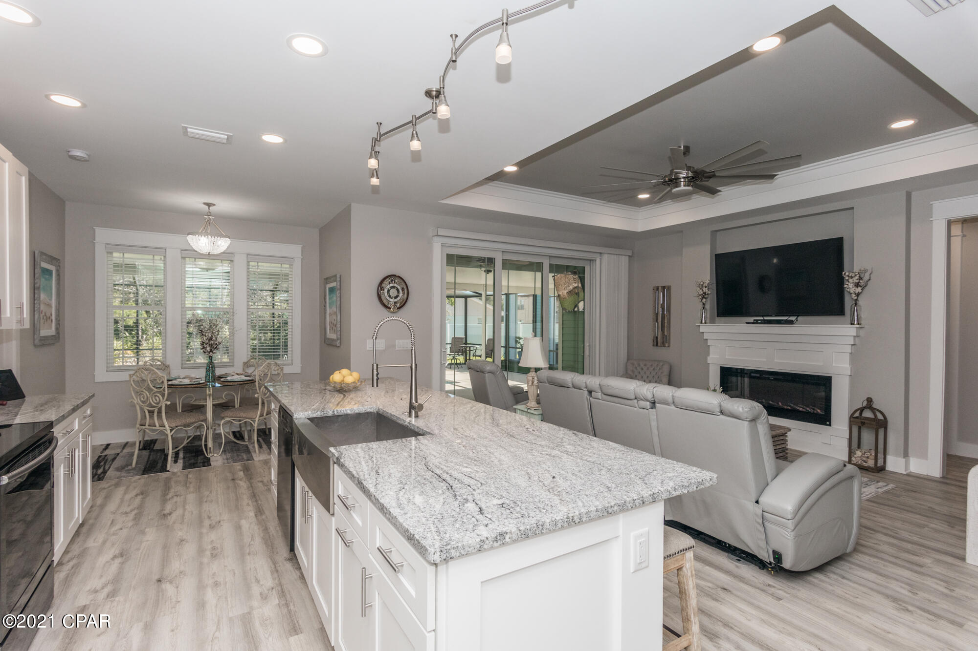 Daugette Add-Bahm Bch - Residential