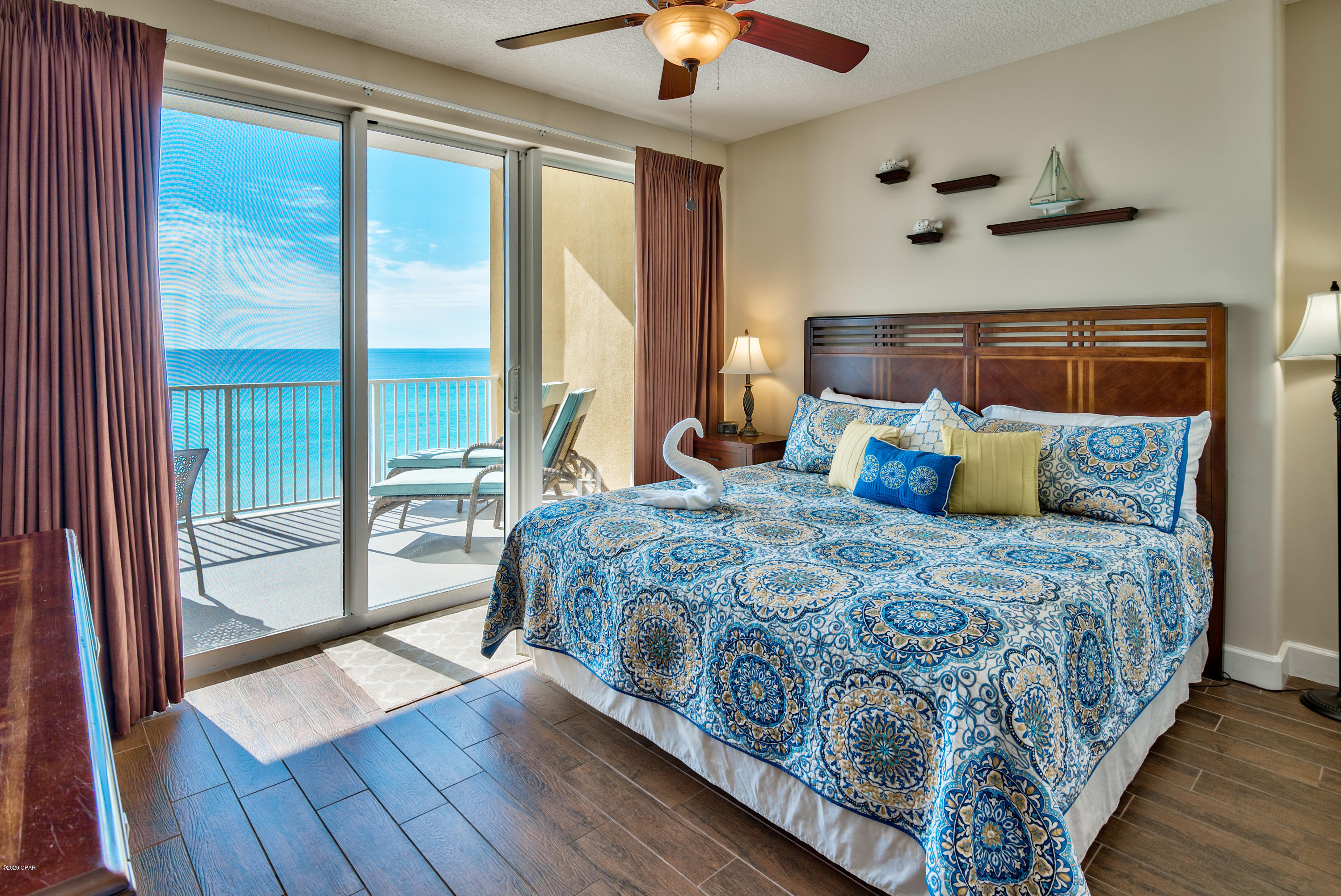 Tropic Winds - Residential