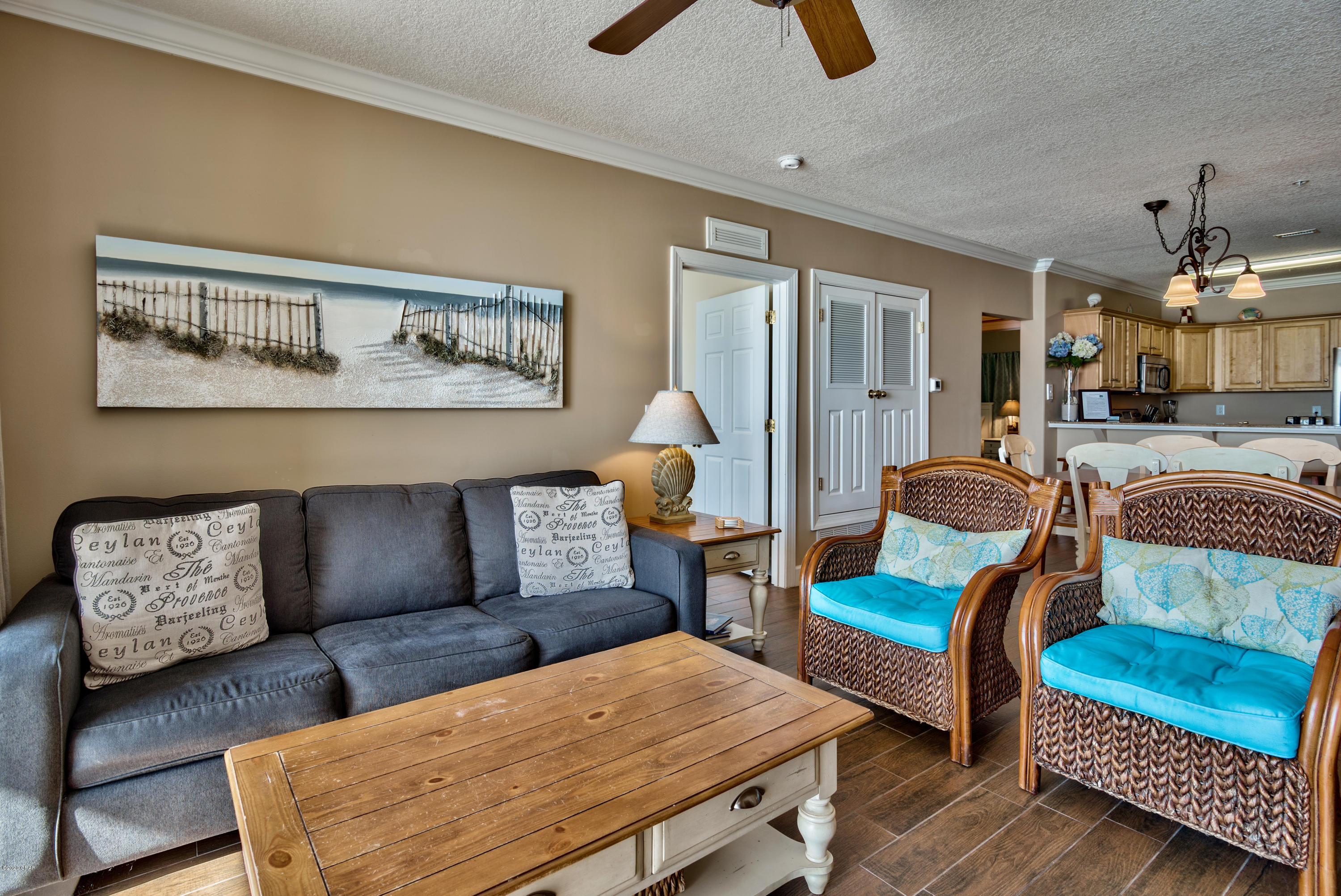 Tropic Winds - Residential