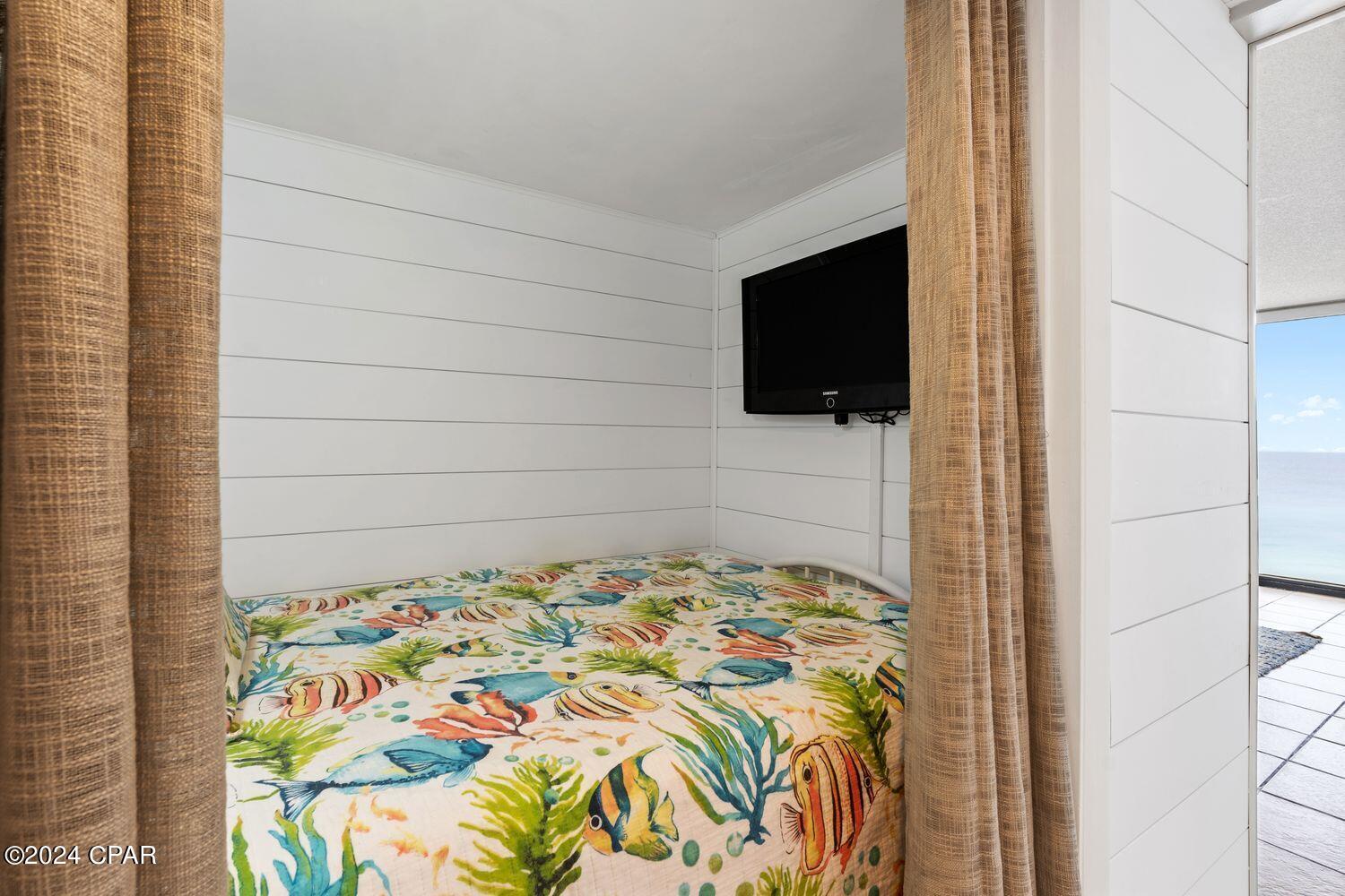 Edgewater Tower III - Residential