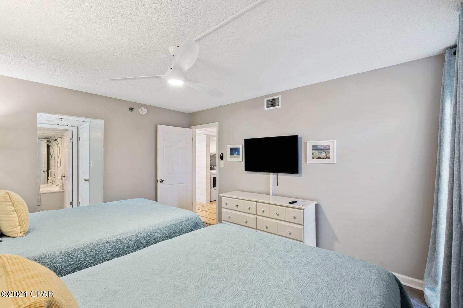 Edgewater Tower III - Residential