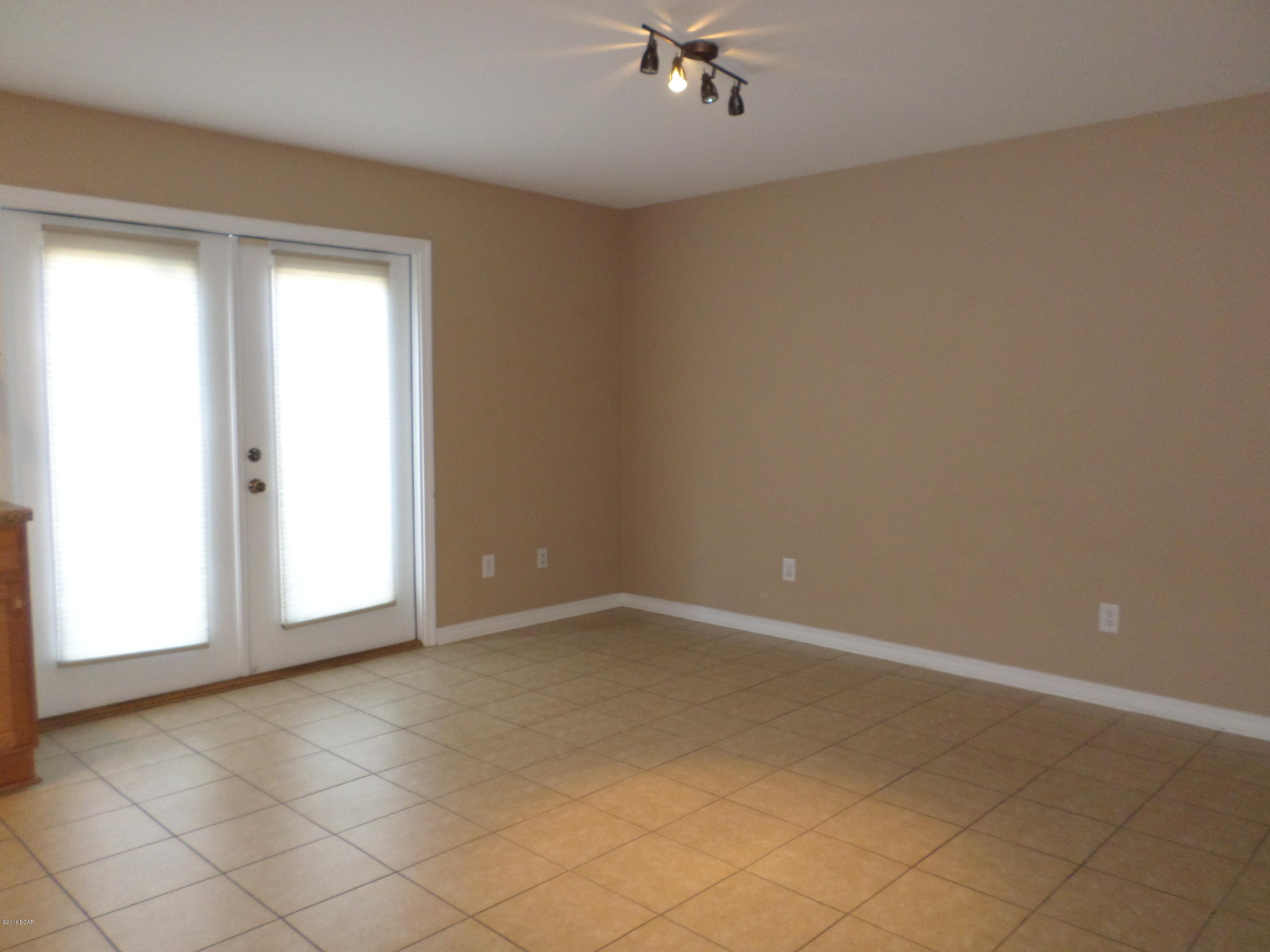 Callaway Chase - Residential Lease