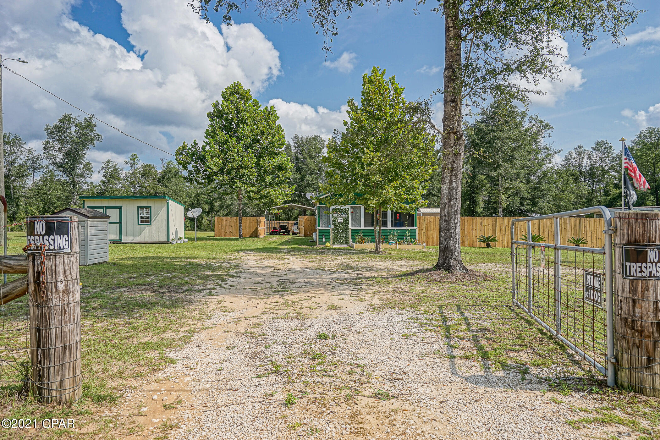 Tung Grove Ests 1st Sec - Residential