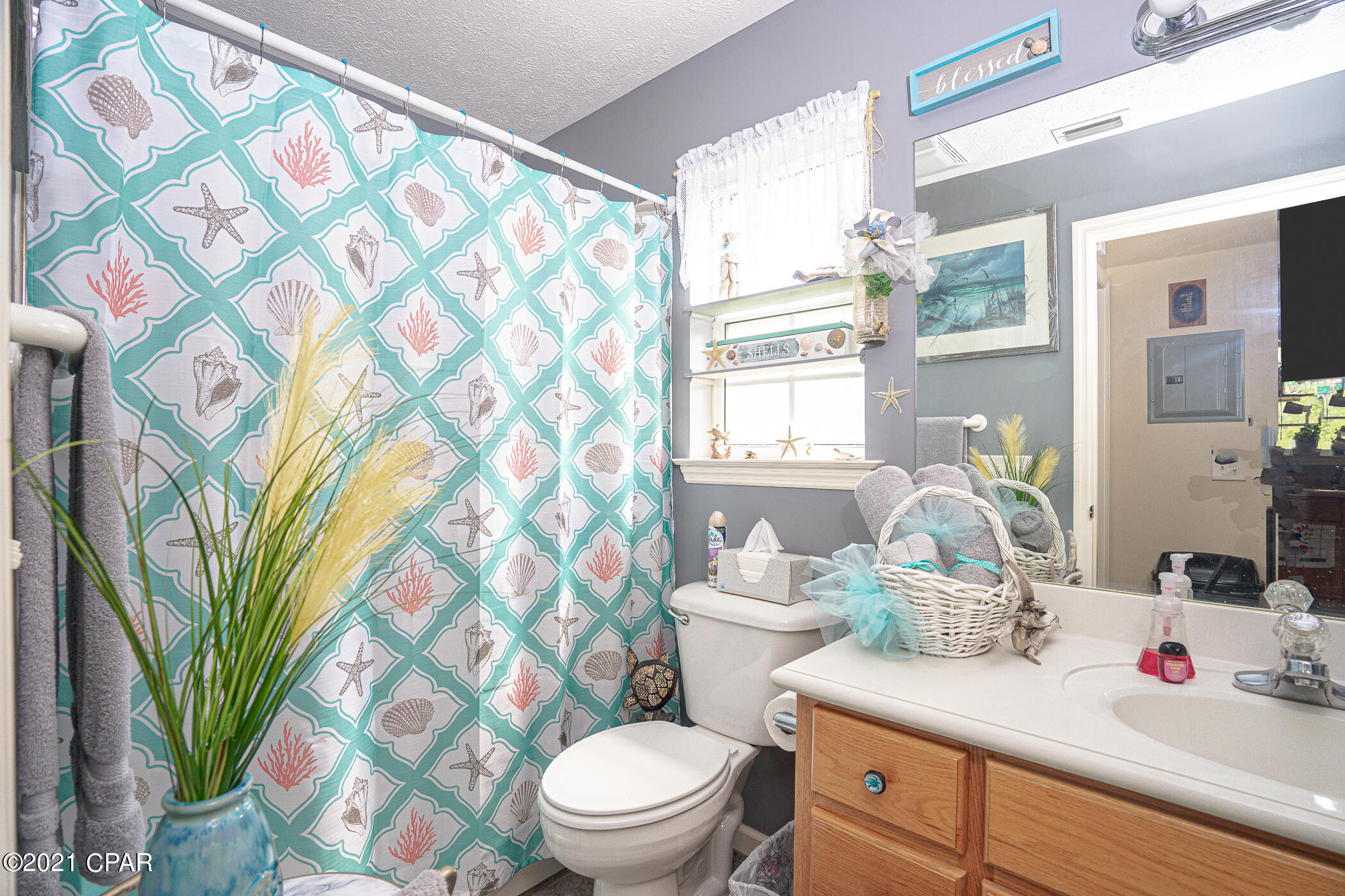 Tung Grove Ests 1st Sec - Residential