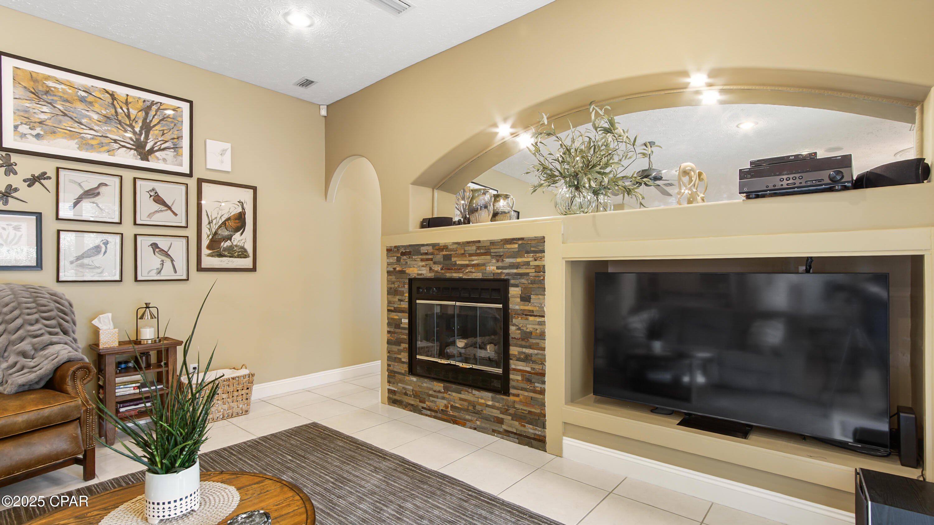 Huntington Ridge - Residential