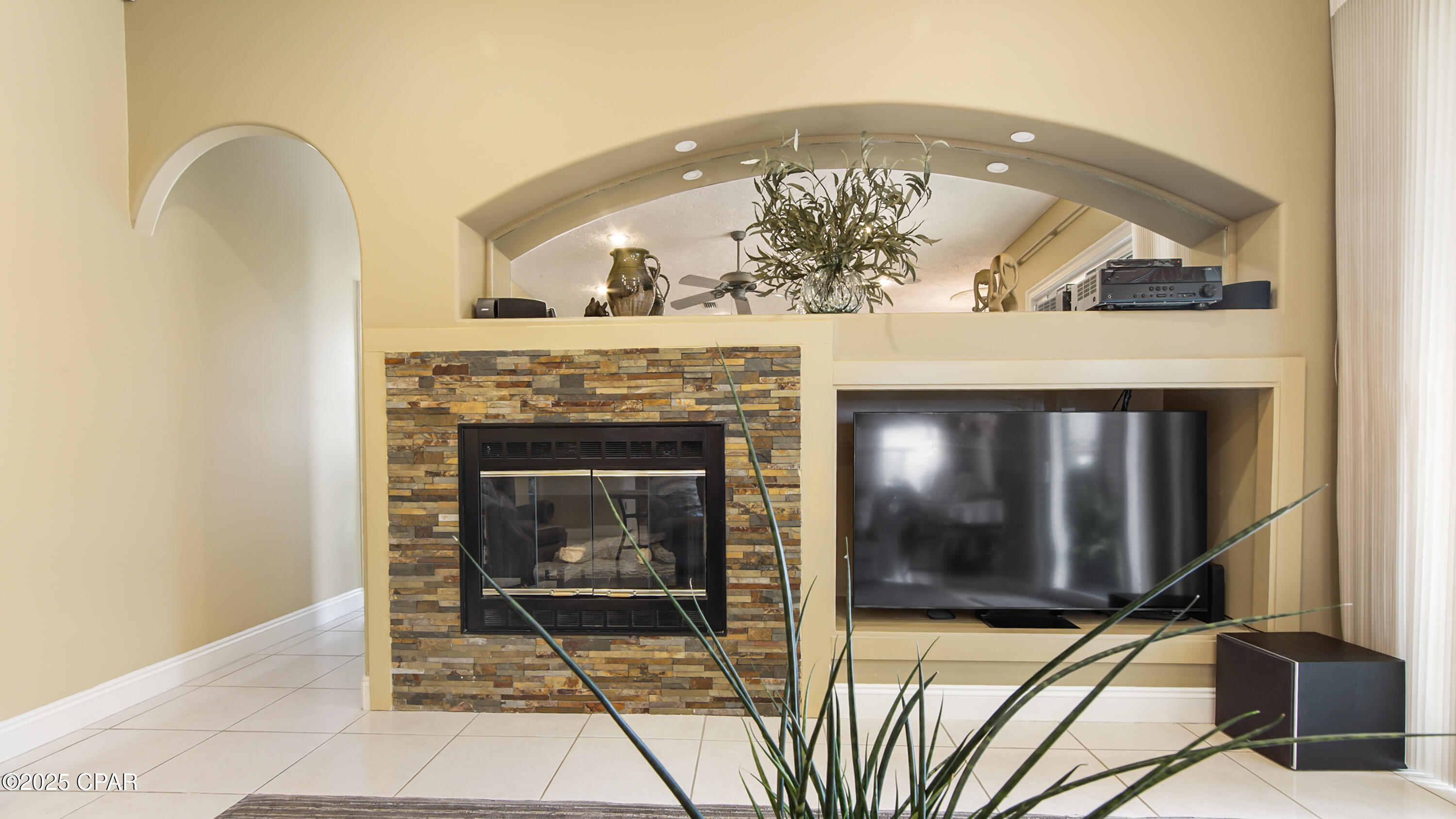 Huntington Ridge - Residential