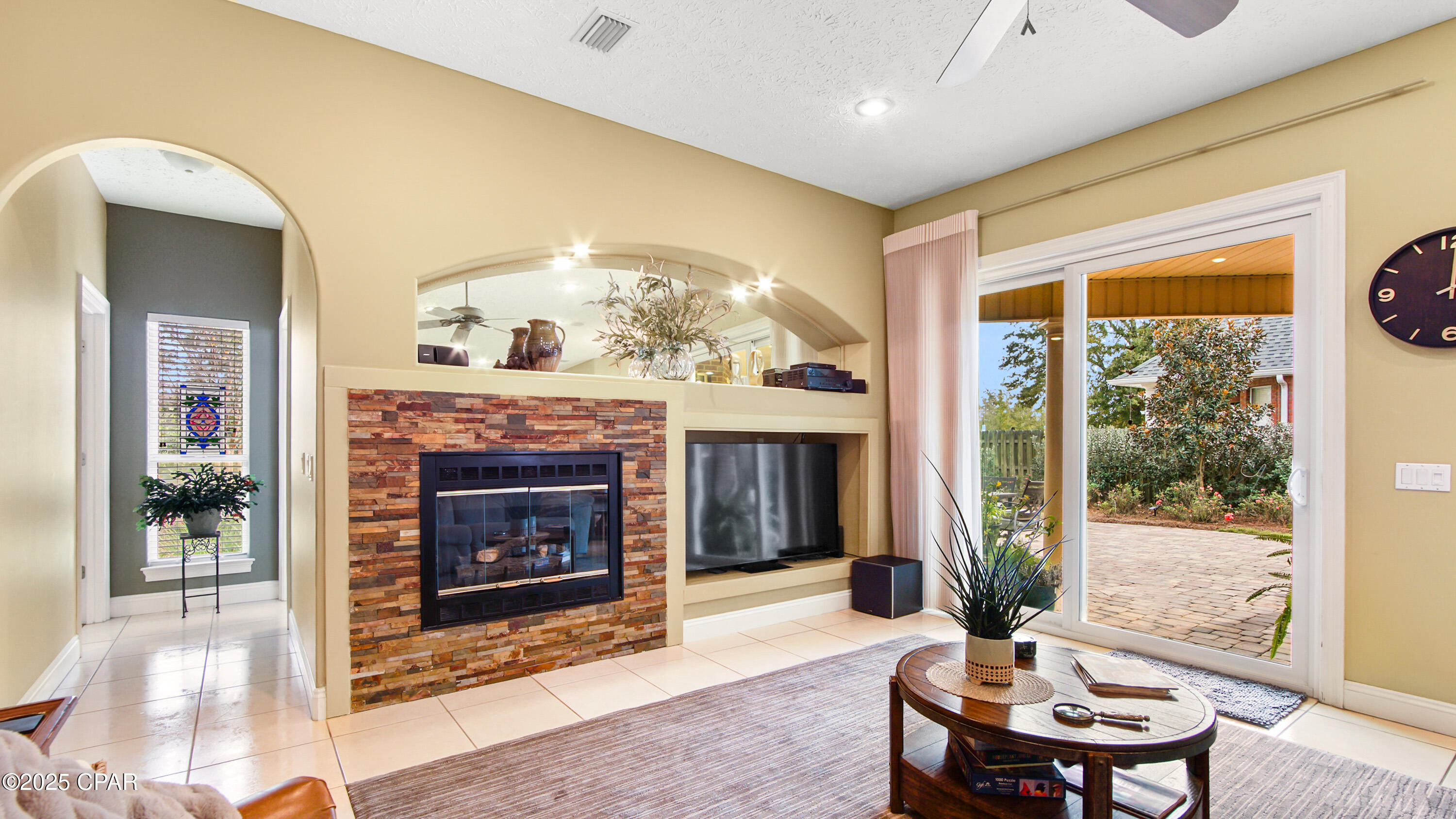 Huntington Ridge - Residential