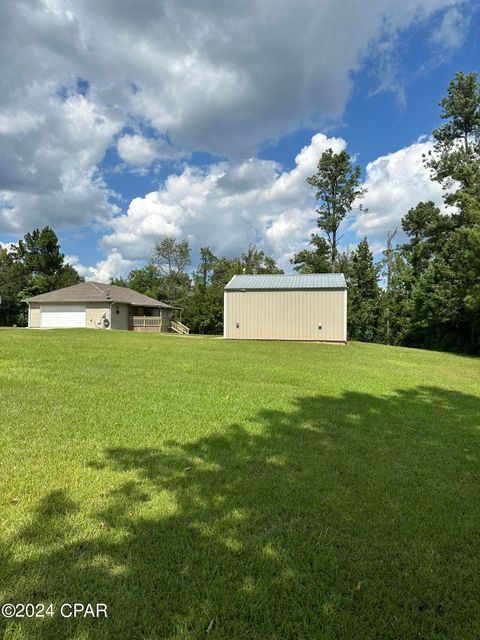 A home in Marianna