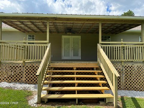 A home in Marianna