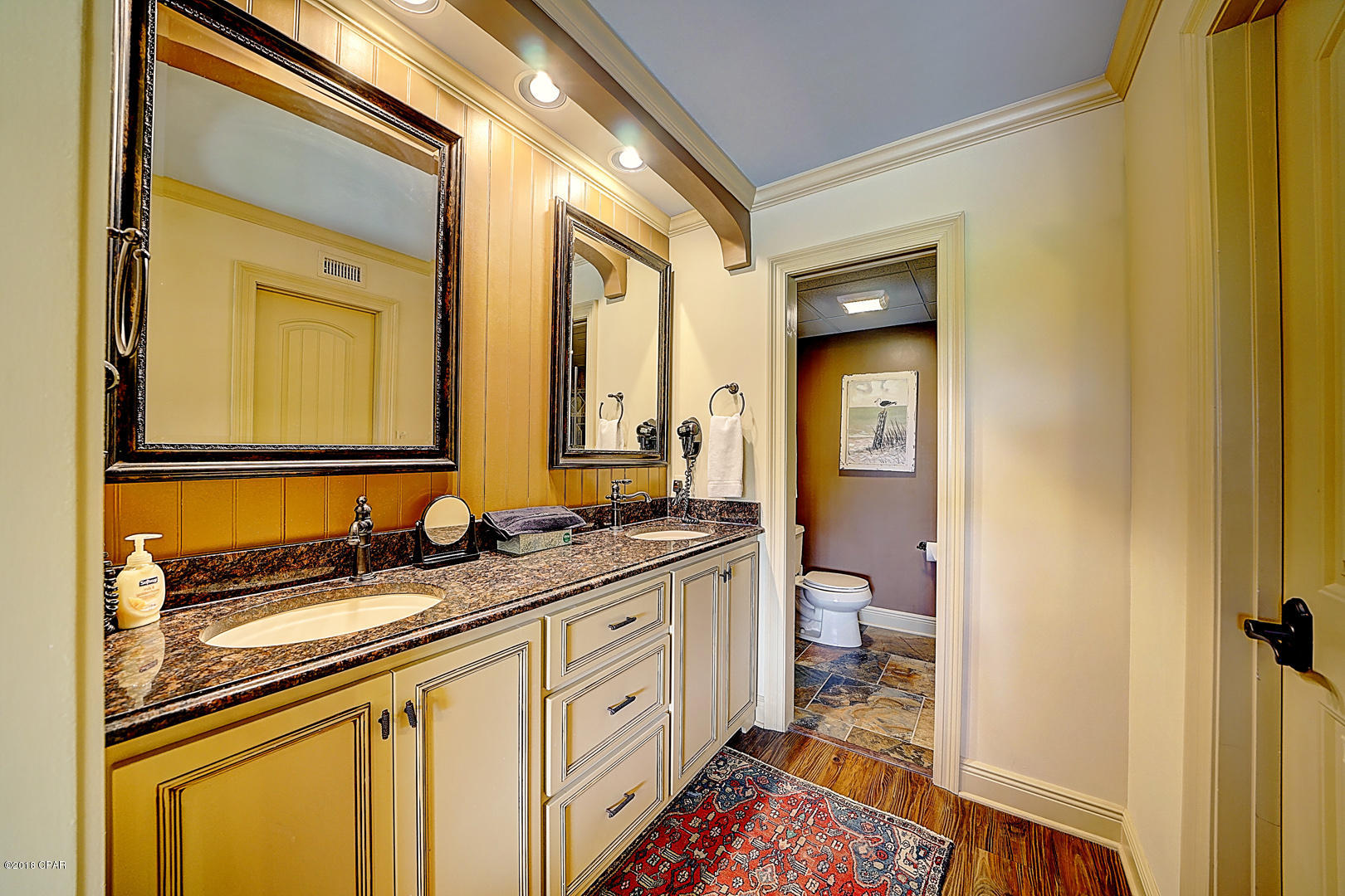 Beachview Villas - Residential