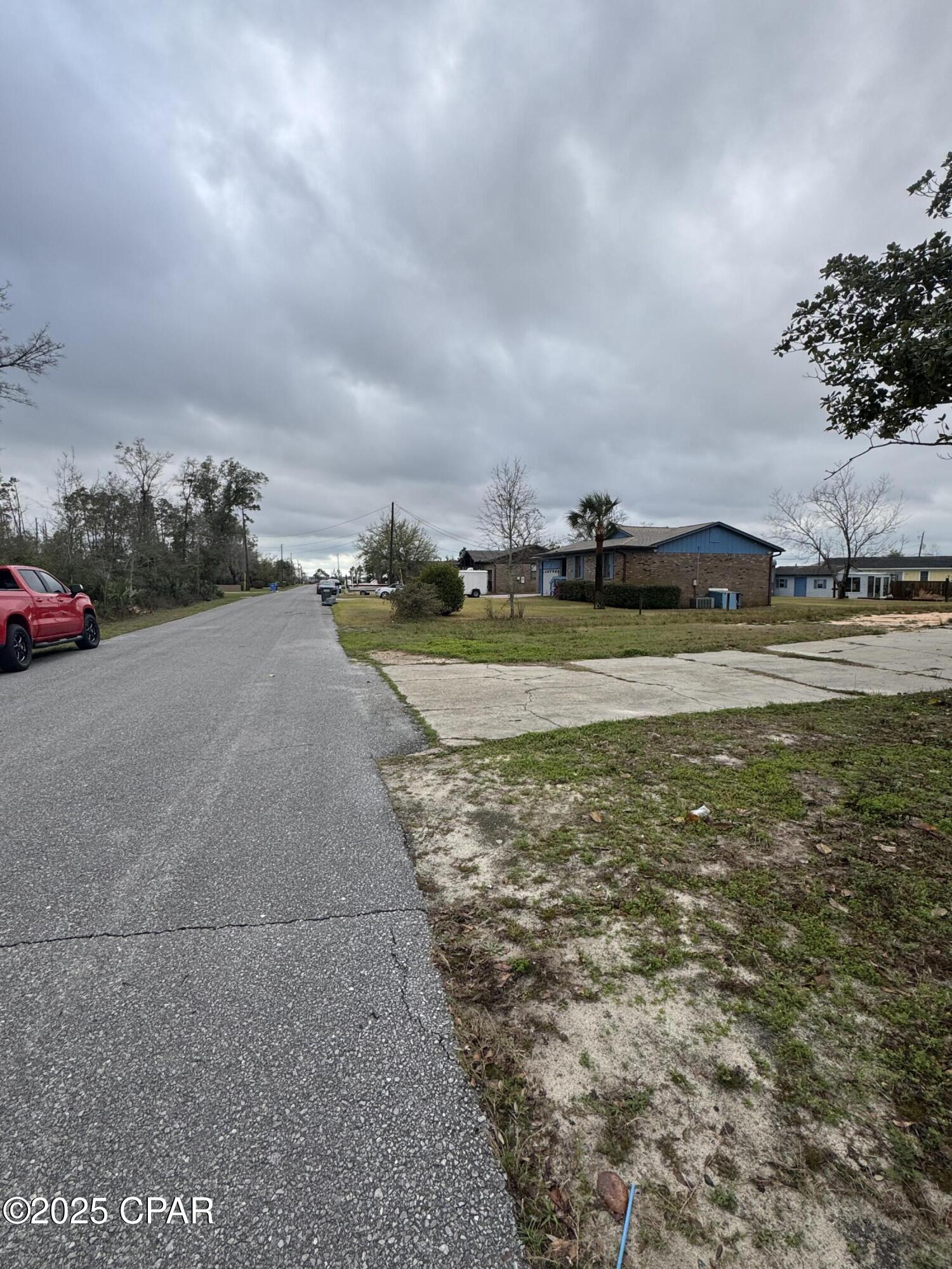 East Bay Park - Land