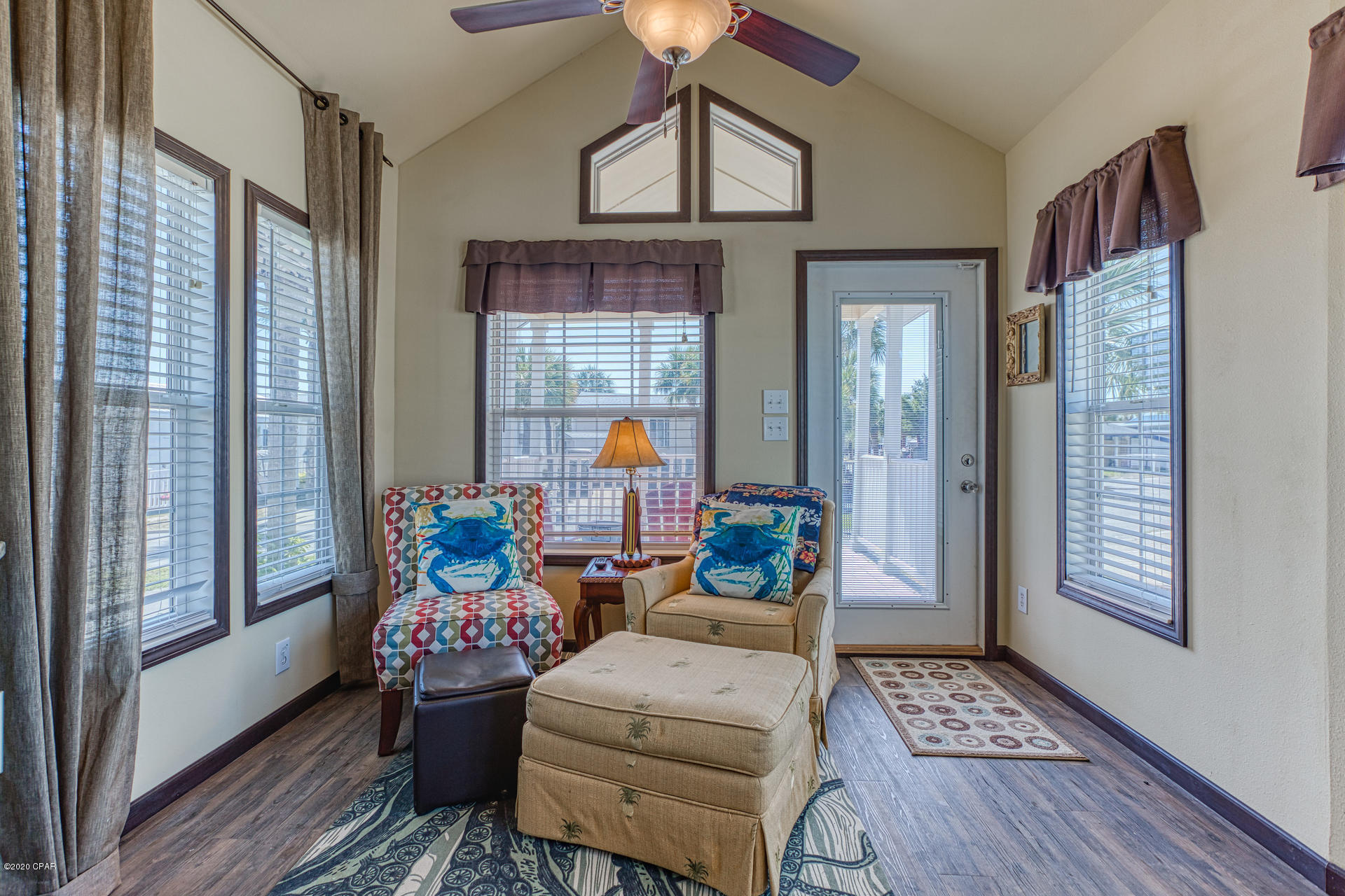 Venture Out Travel Trail - Residential