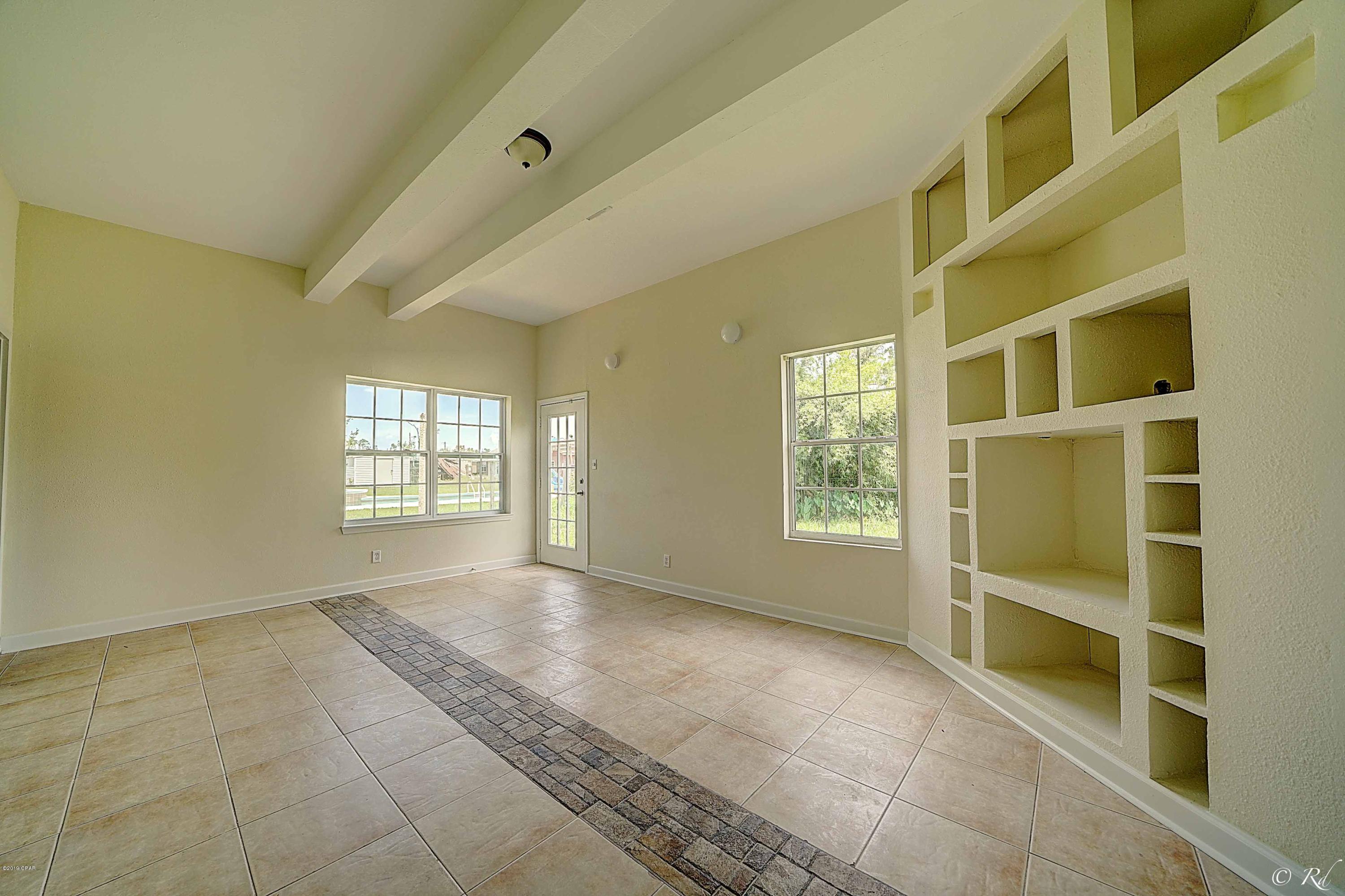 Pitts 1st Addto Parker - Residential