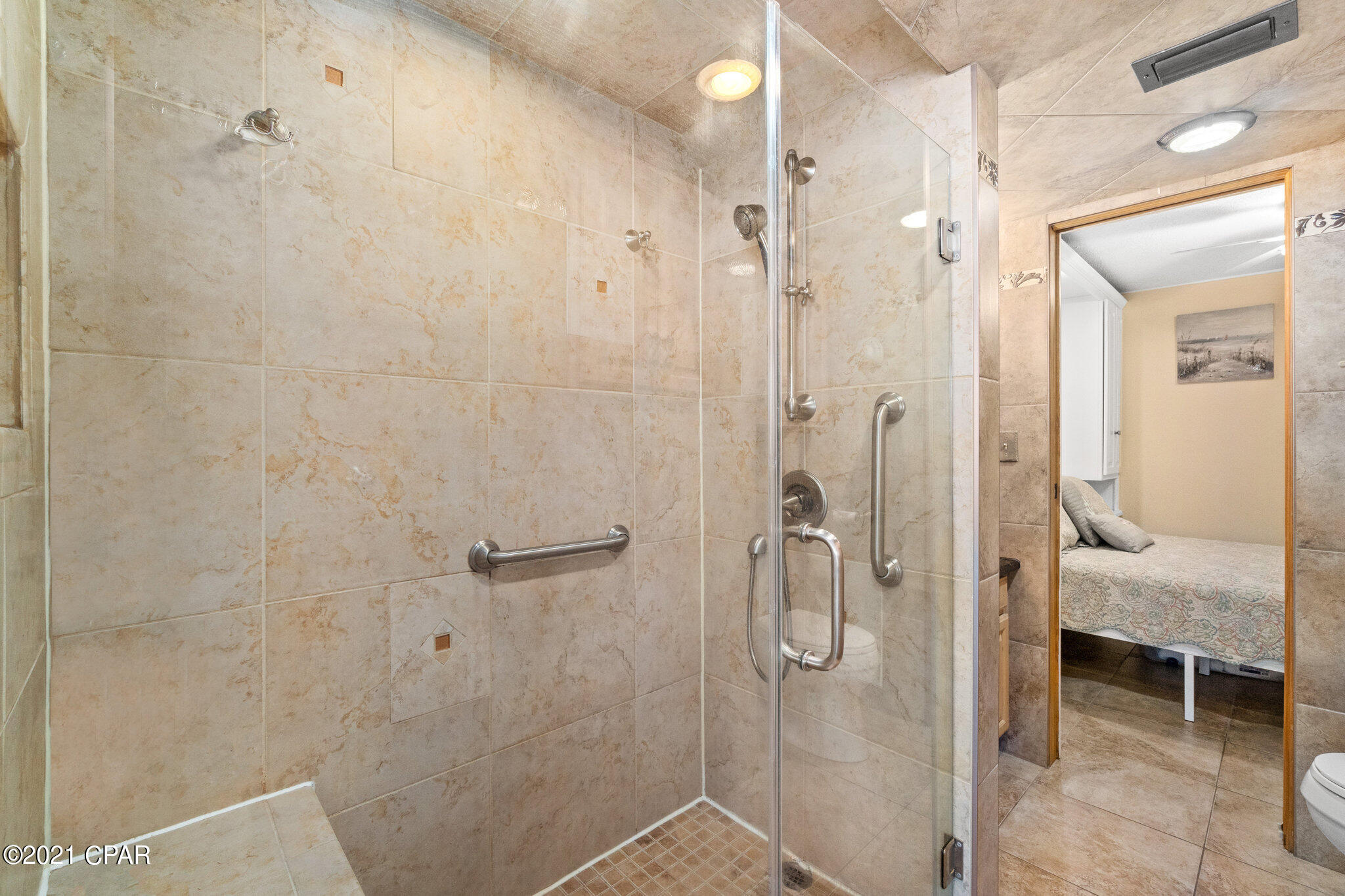 Sunbird Condo - Residential