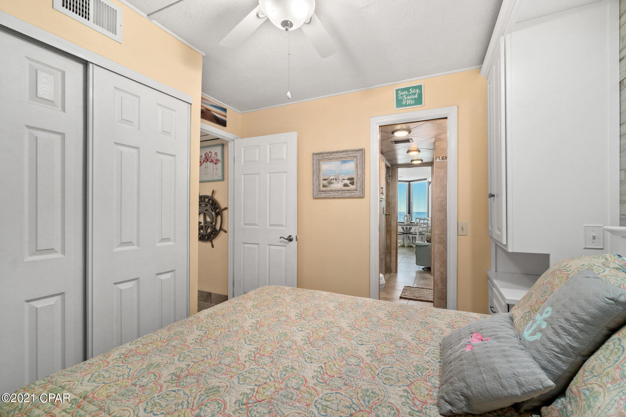 Sunbird Condo - Residential