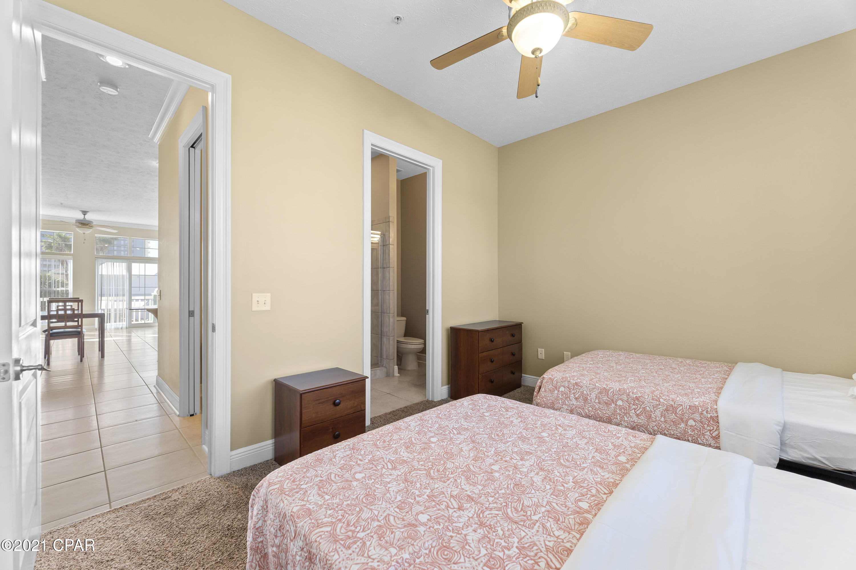 Long Beach 3rd - Residential