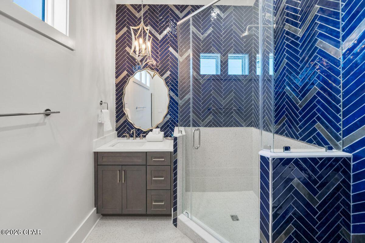 Laguna Beach Estates 9th Add - Residential