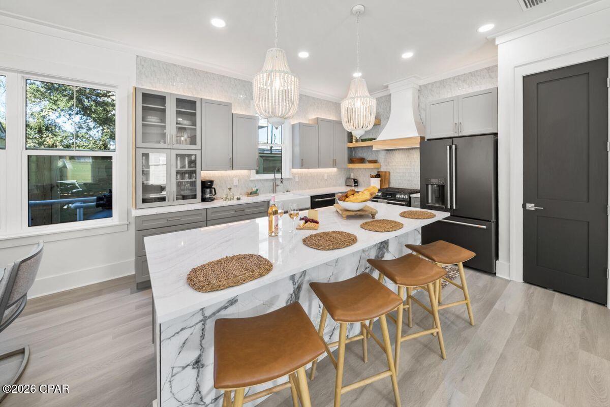 Laguna Beach Estates 9th Add - Residential