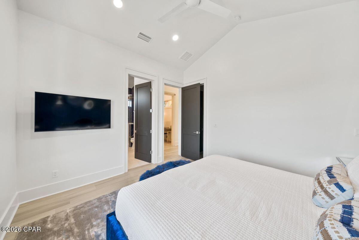 Laguna Beach Estates 9th Add - Residential