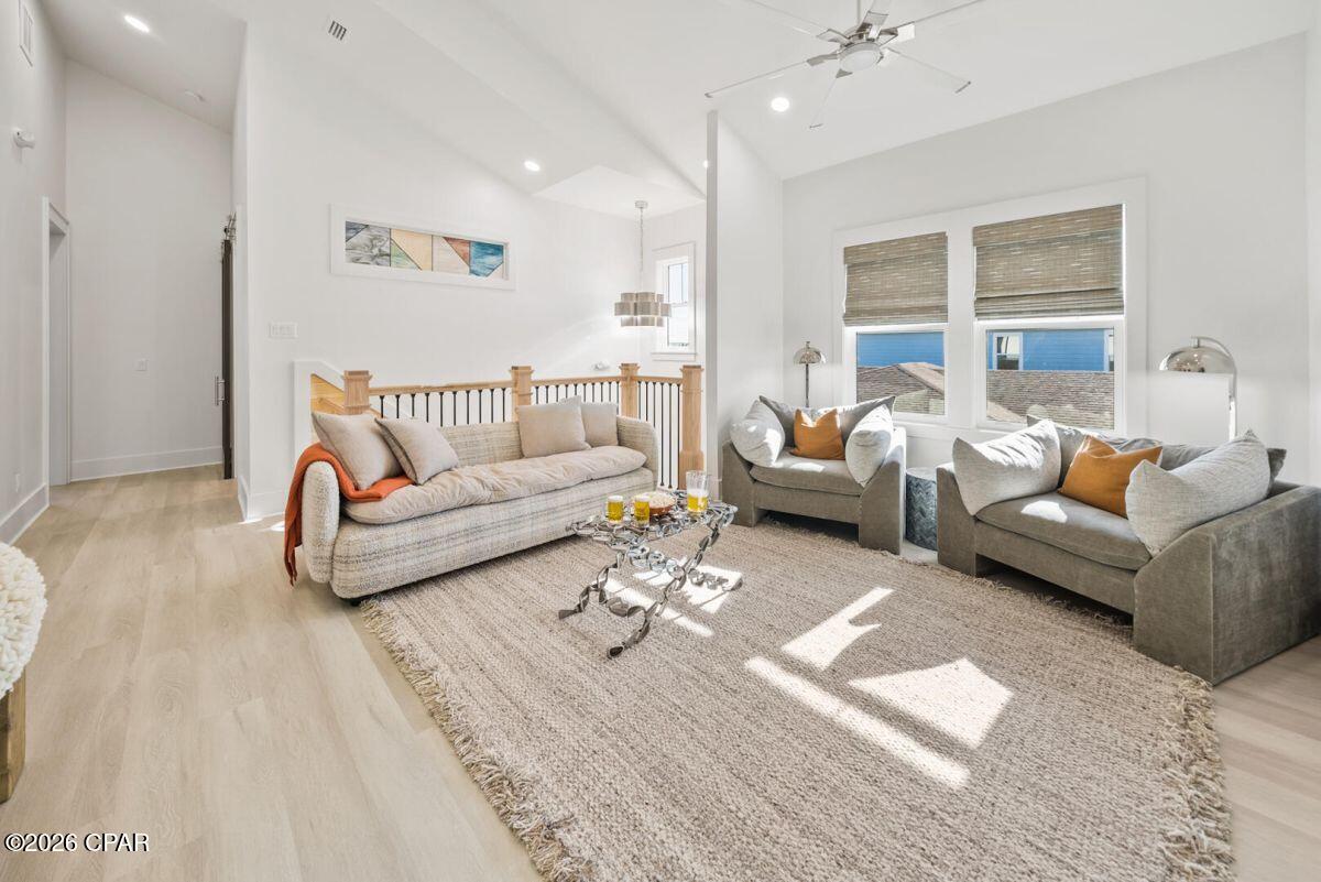 Laguna Beach Estates 9th Add - Residential