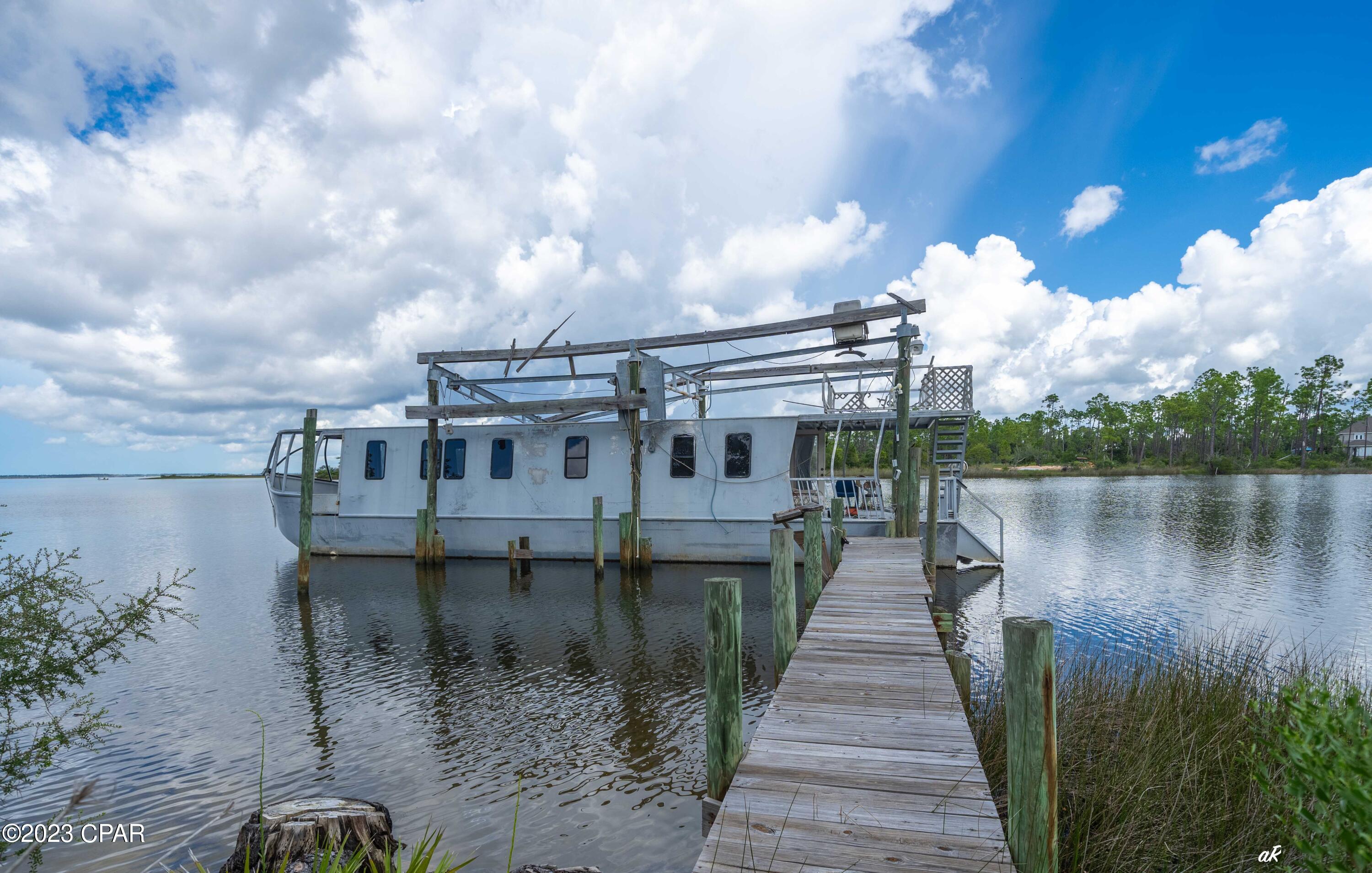 Richard Bayou Estates - Residential