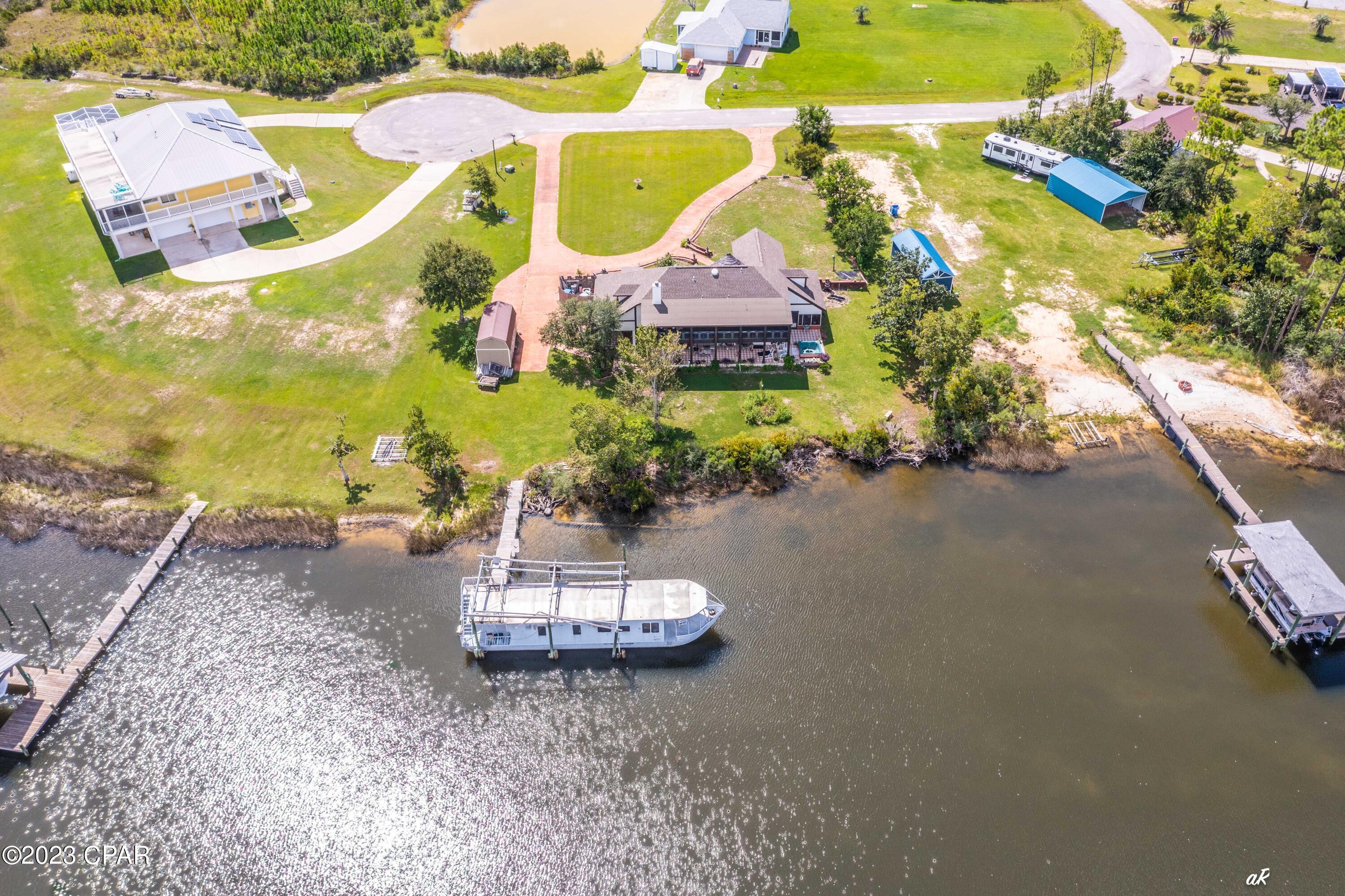 Richard Bayou Estates - Residential