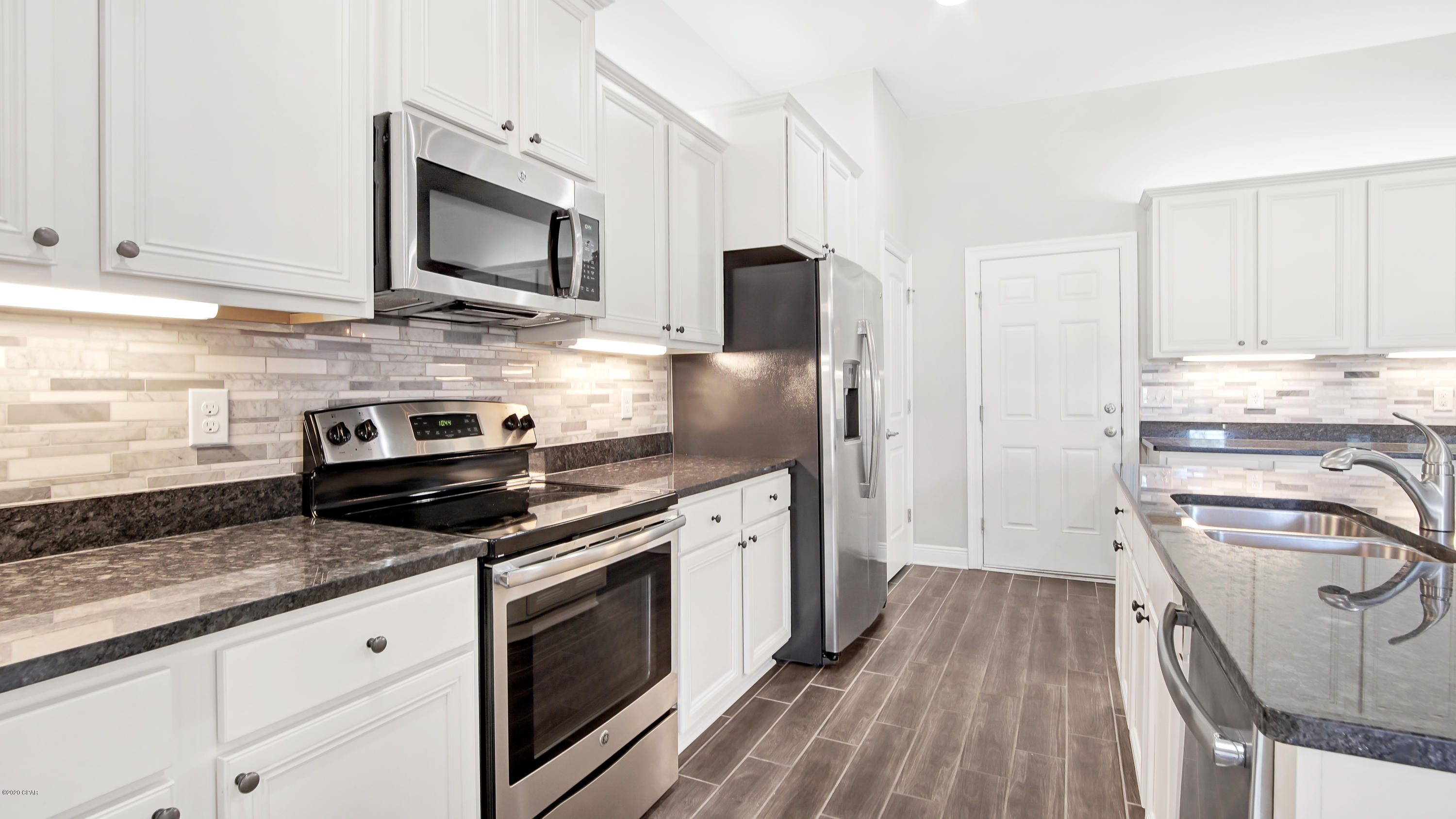 Fanning Bayou - Residential